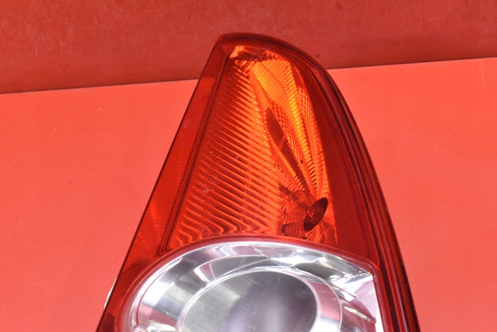 light right rear part rear 89071608 SUZUKI SPLASH 5D 08-12