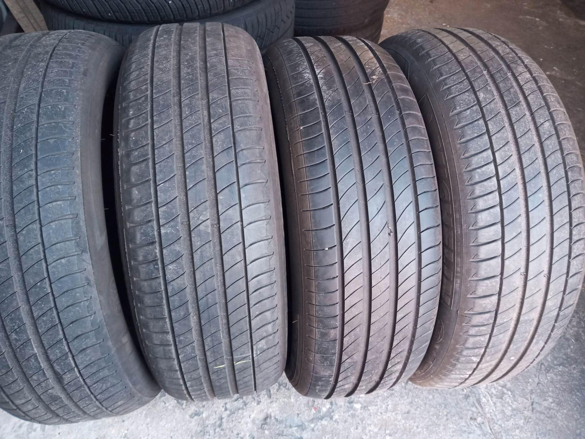 4x Michelin Primacy 3 205/55R19 97 V (XL)