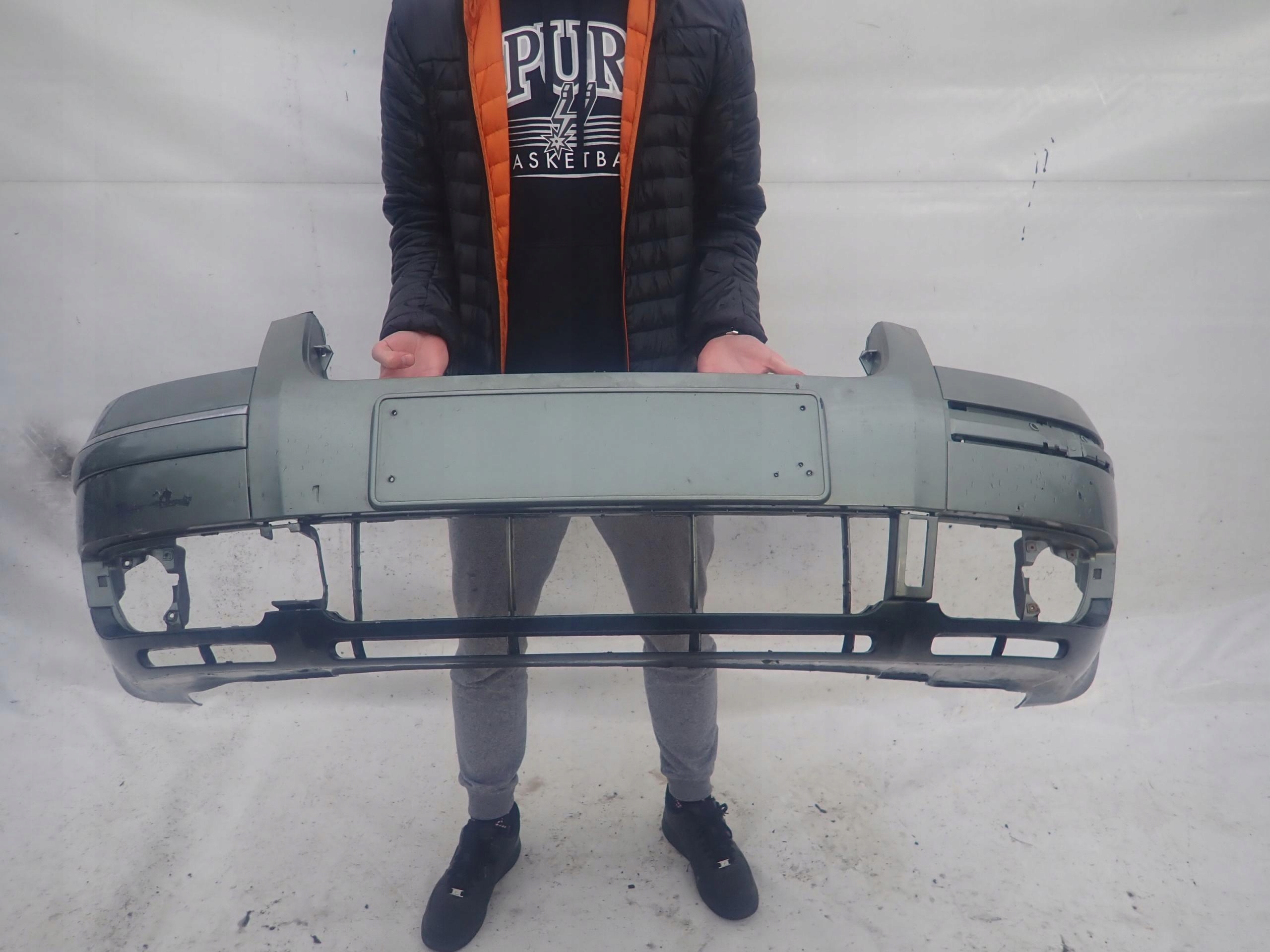 VW PASSAT B5 FL LIFT 00-05 nárazník předek přední