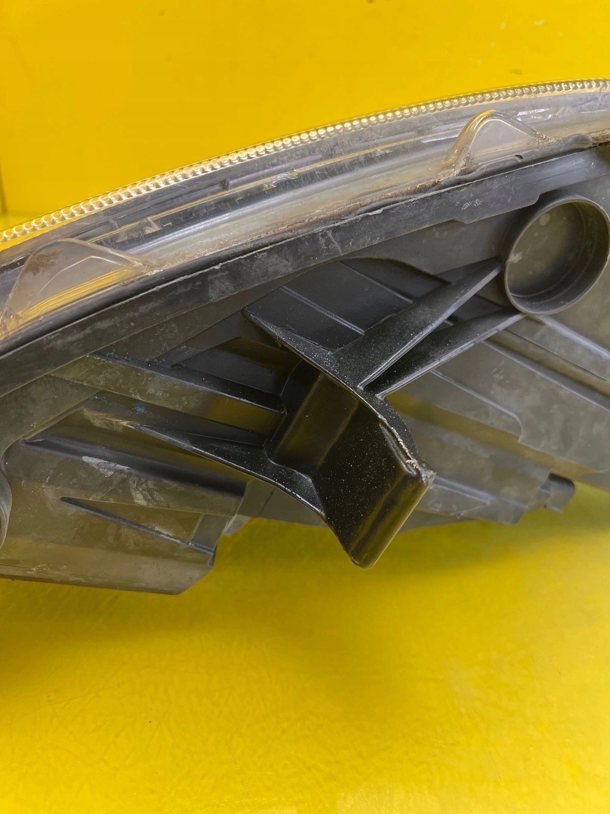 light left front Ford Fiesta MK7 Lift C1BB-13W030-CH