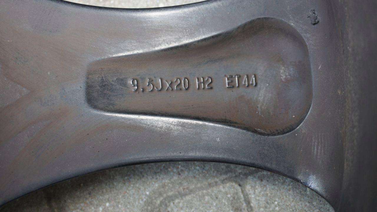 MERCEDES S W 217 222 EQC - disk hliníkový 20