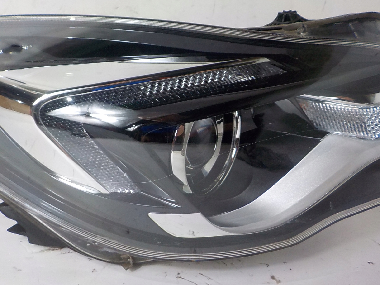 OPEL INSIGNIA A LIFT light right front front UK