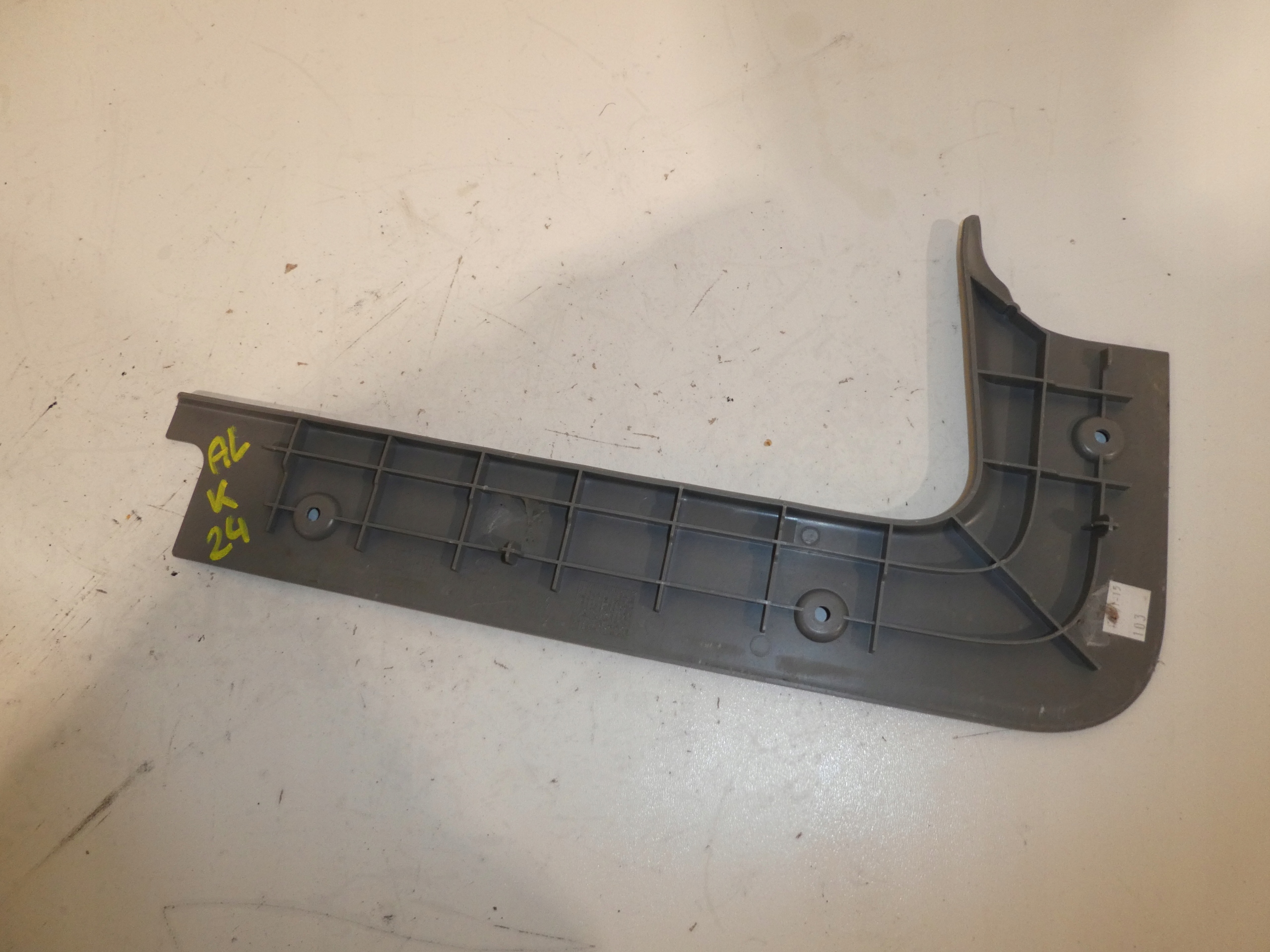 MERCEDES SPRINTER 906 cover A9066862607
