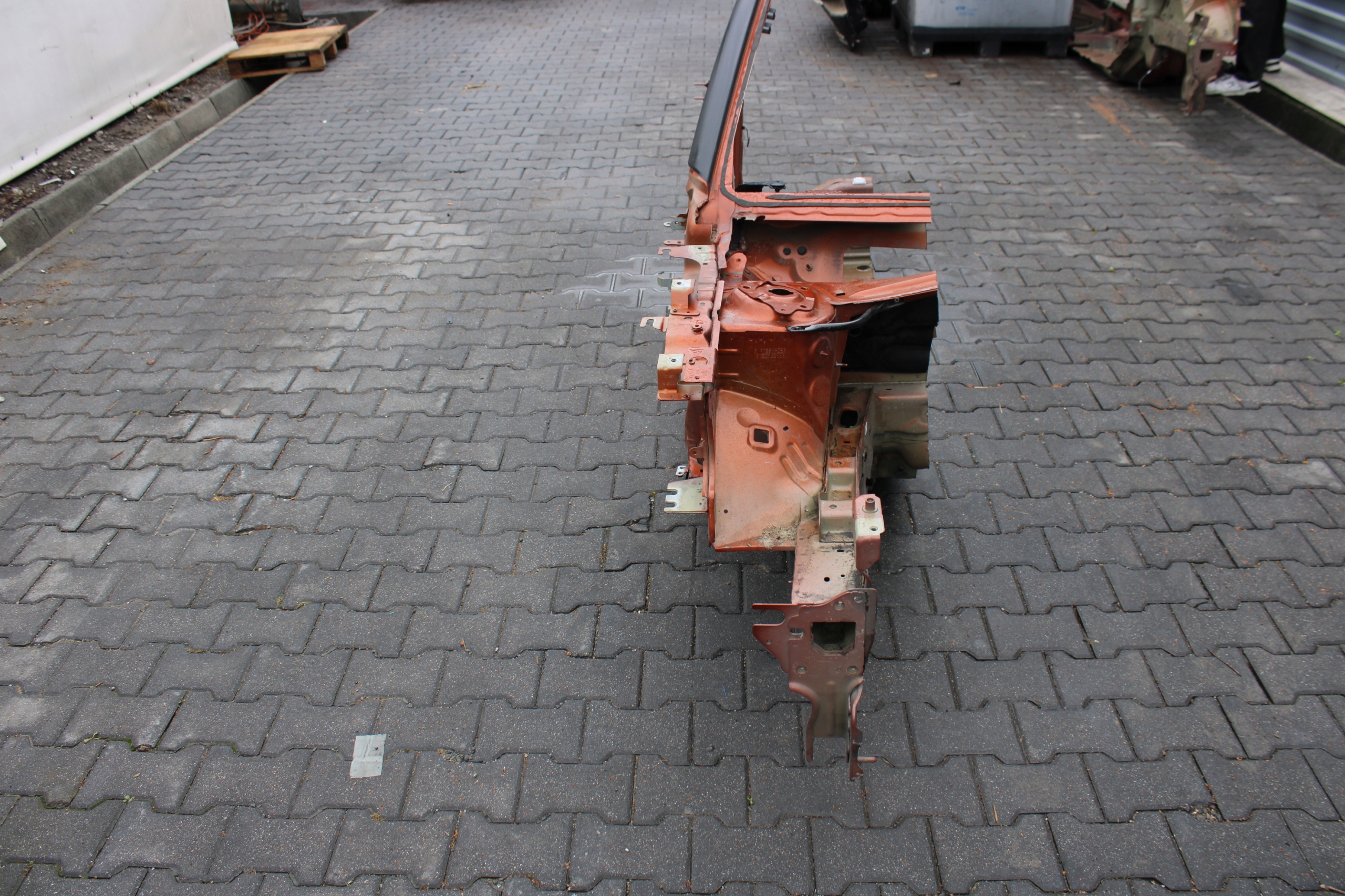 quarter threshold pillar right front CITROEN C4 III 3