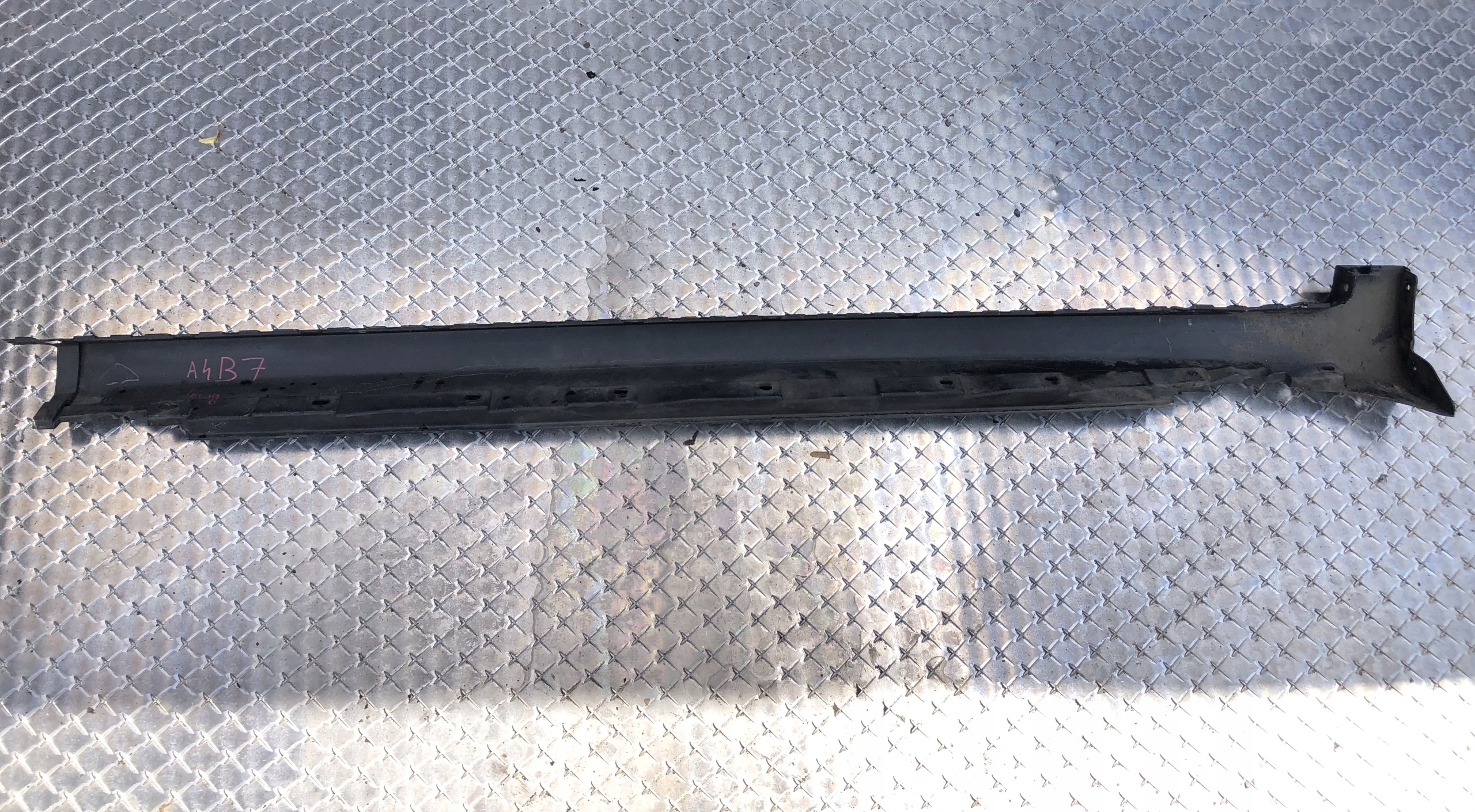 moulding threshold left AUDI A4 B7 8E0853859