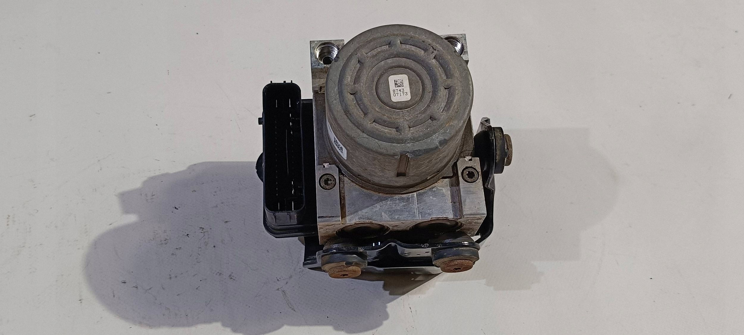 brake booster ABS control unit Ford Explorer V 2016-2019