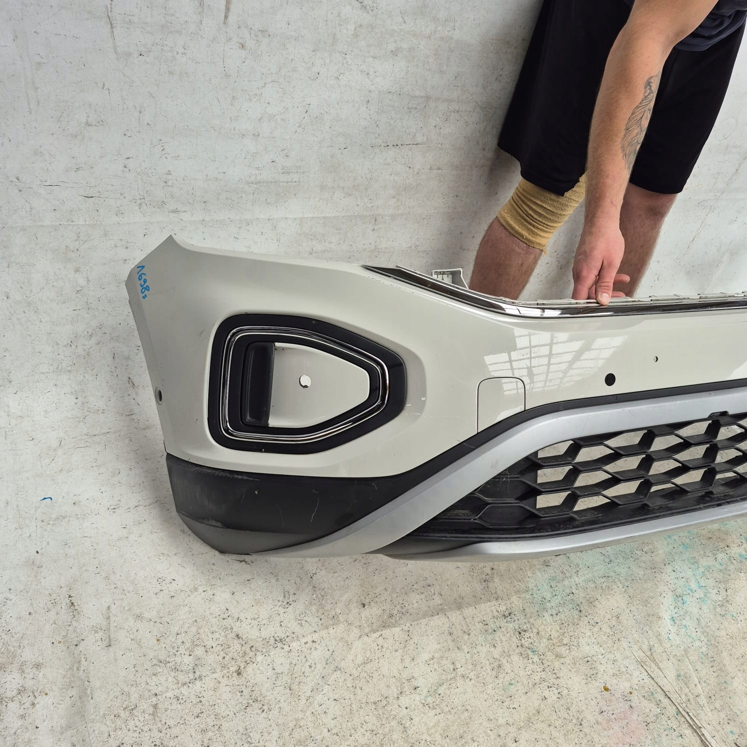 VW T-ROC T ROC LIFT 2GA 21- bumper front front PDC 2GA807217Q