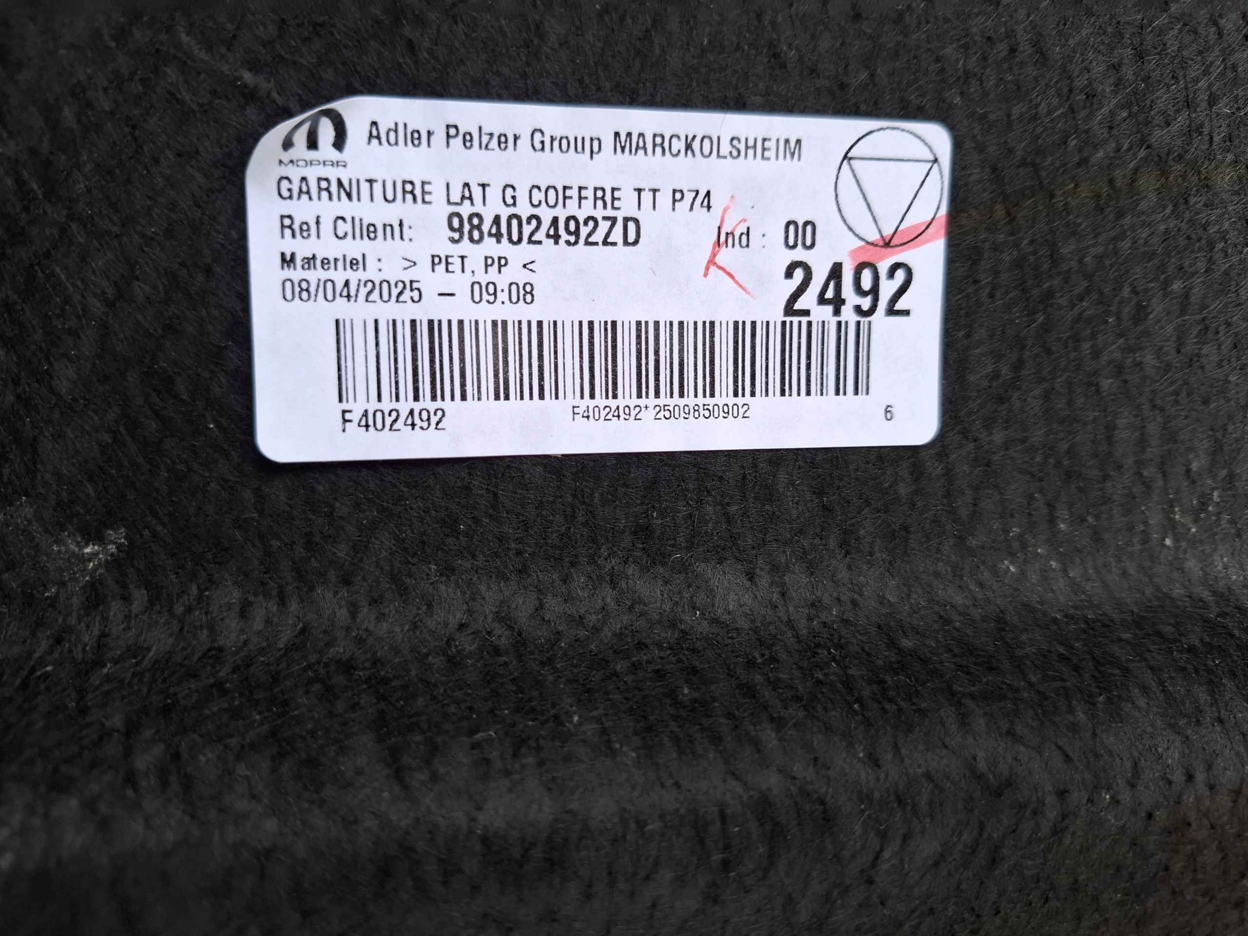 side upholstery boot left rear part PEUGEOT 5008 III 25r