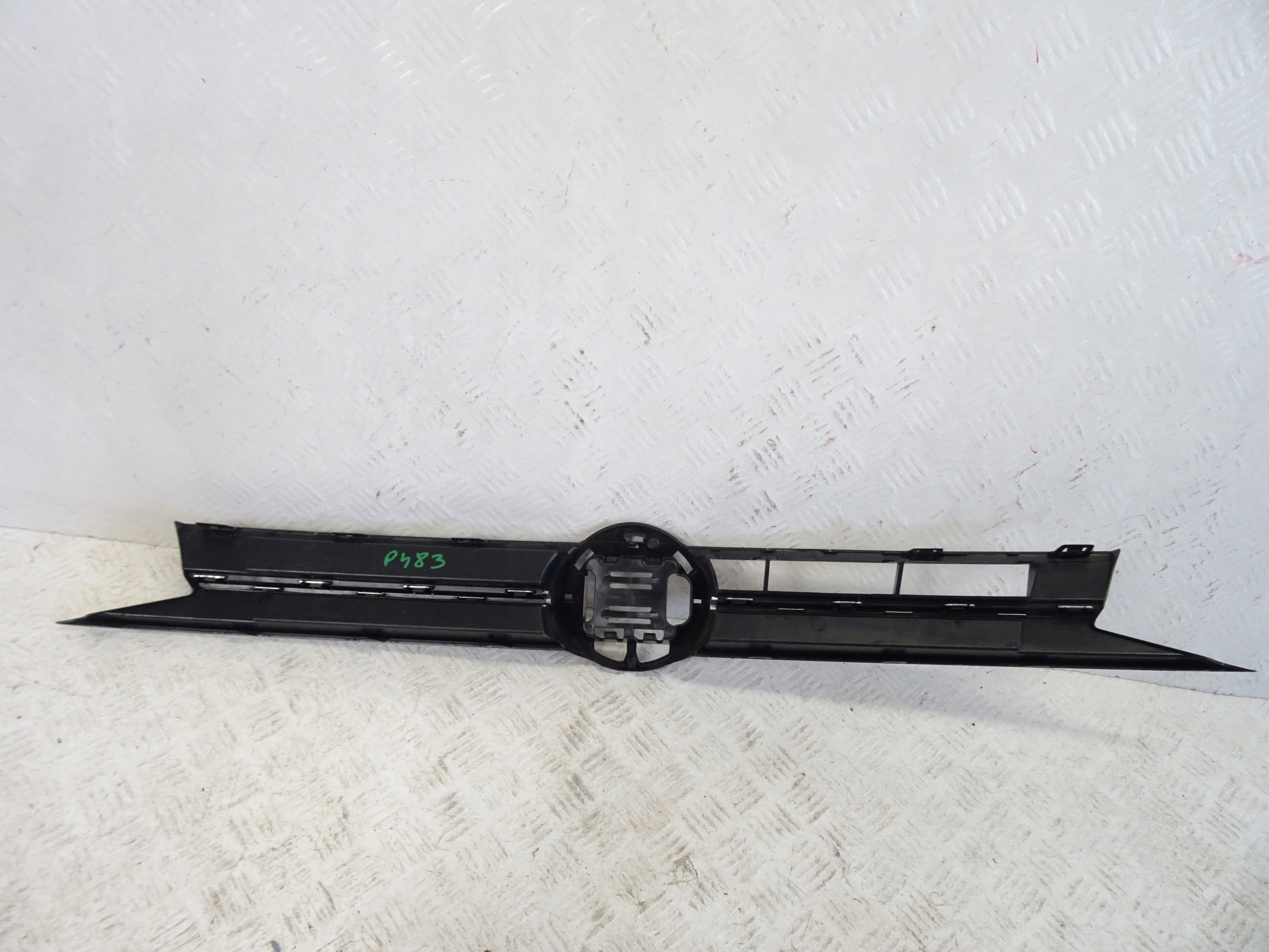 grill grille radiator VW POLO VI 2G 2GS853651A