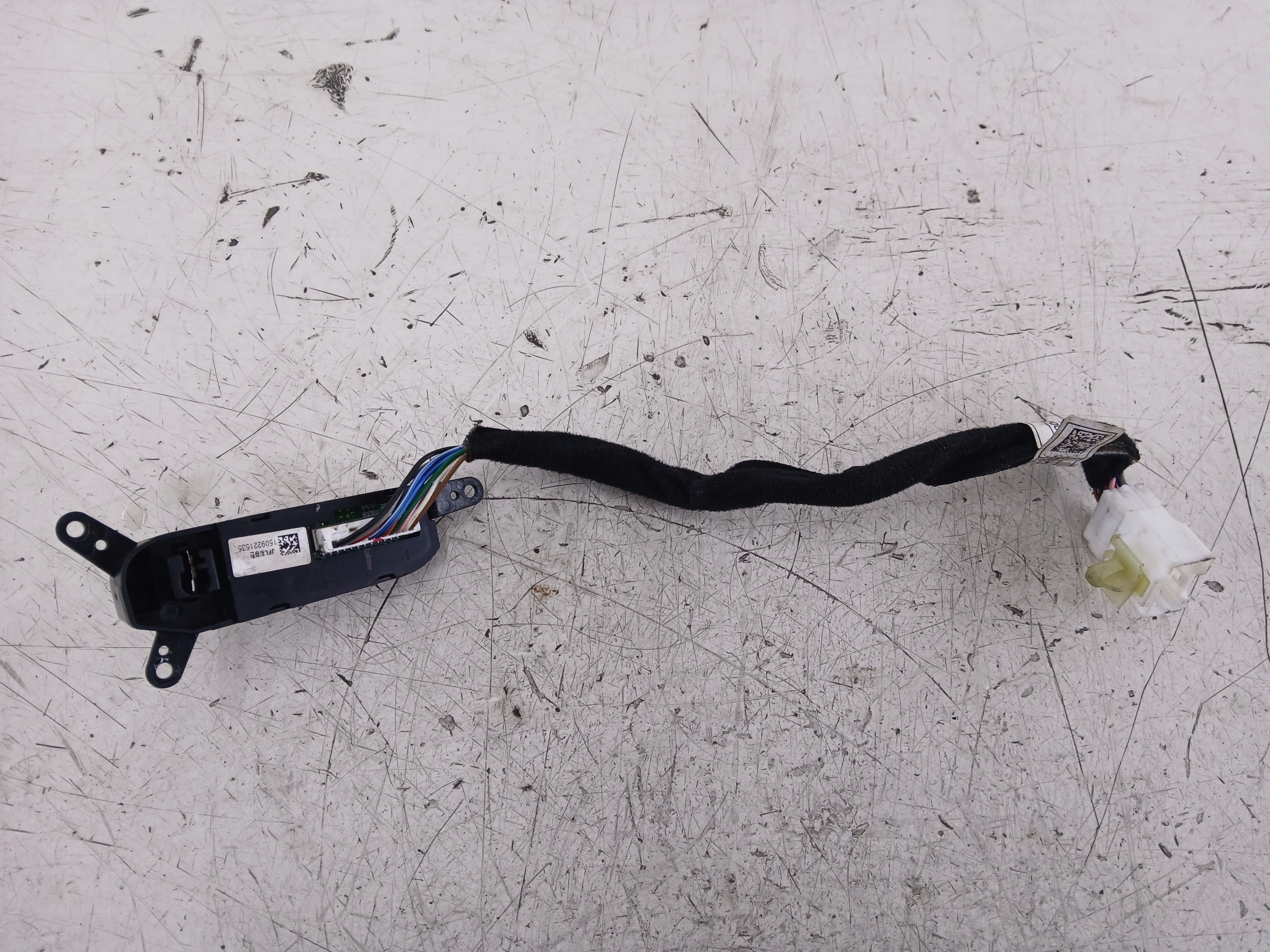 KIA OPTIMA IV PANEL SYGNALIZATOR Schalt getriebe 84656-D4002