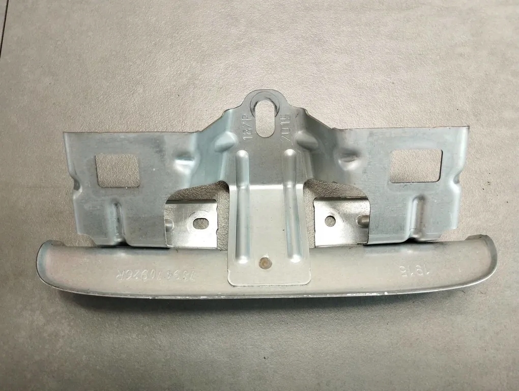 Renault Kadjar bracket holder 739470926R