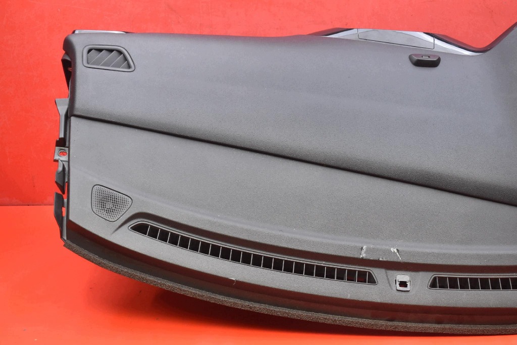 dashboard instrument panel console cockpit airbag EU FORD FIESTA MK8 17-21