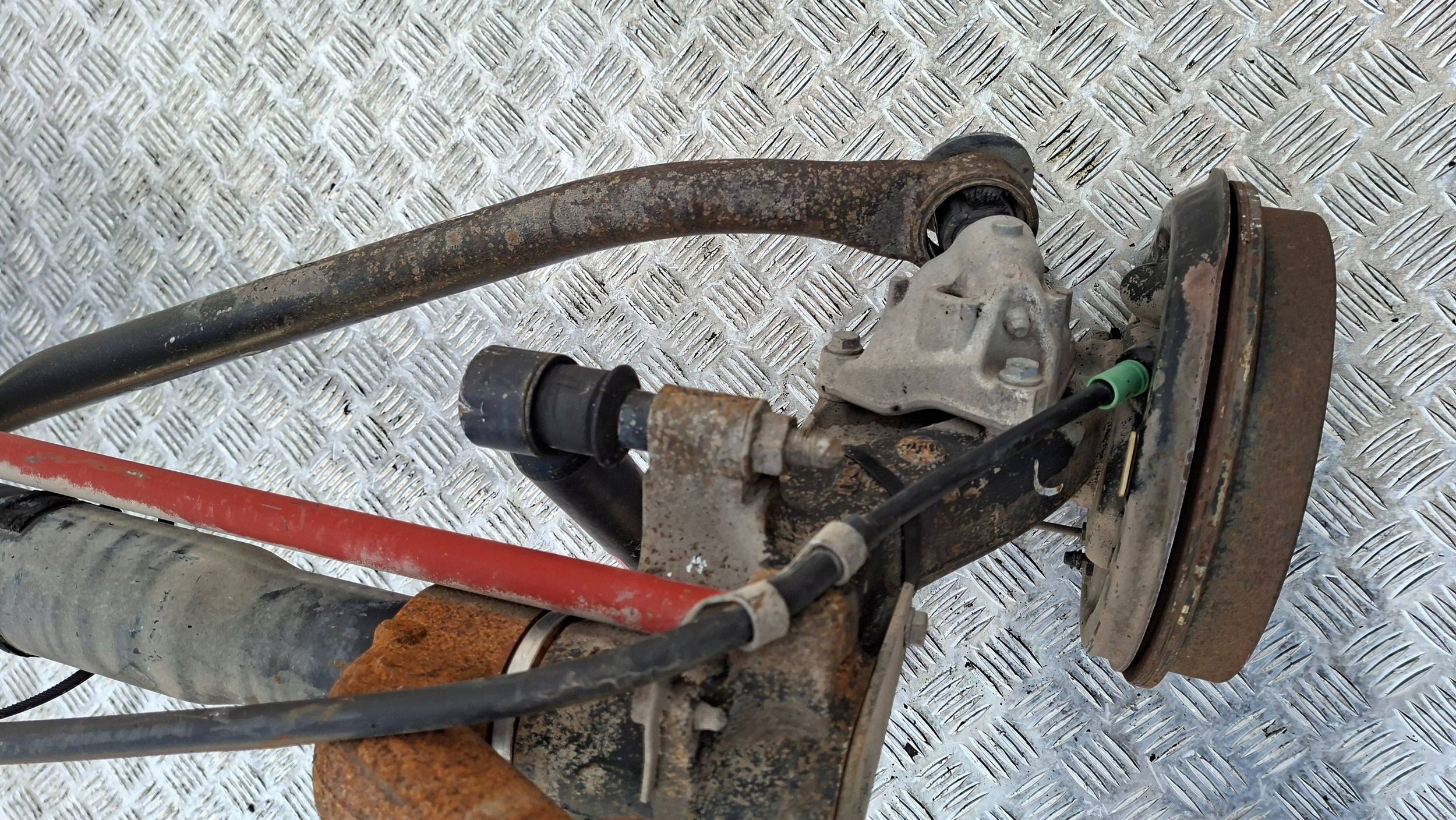 axis rear part PEUGEOT 206 KOMBI 2002