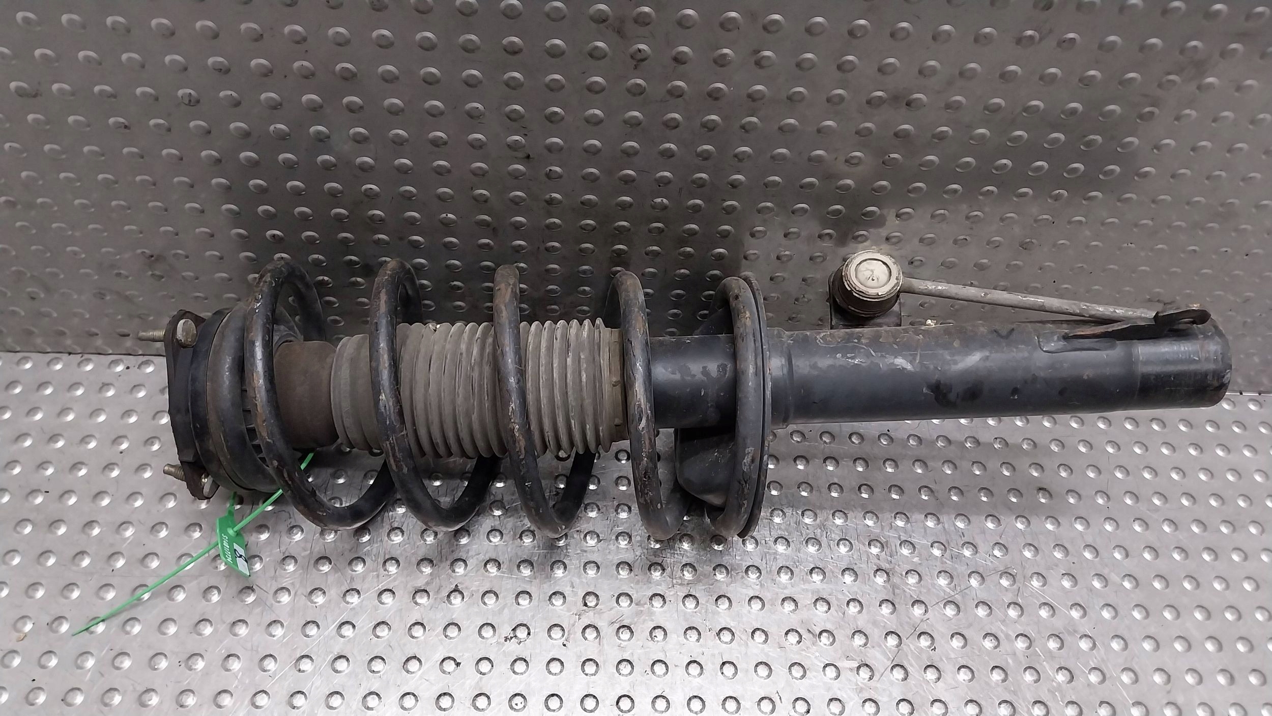shock absorber right front 2T14-18045-AH FORD TRANSIT CONNECT 02