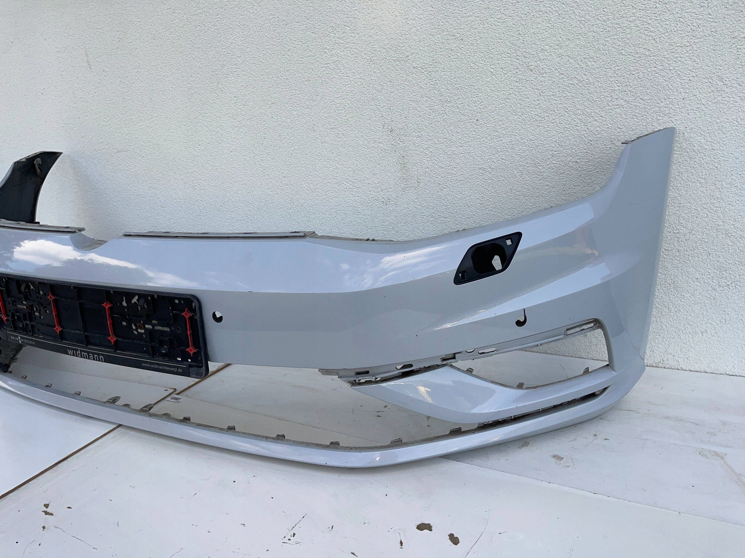 nárazník předek přední Volkswagen Golf VII 7 LIFT 4xPDC SRYSKI