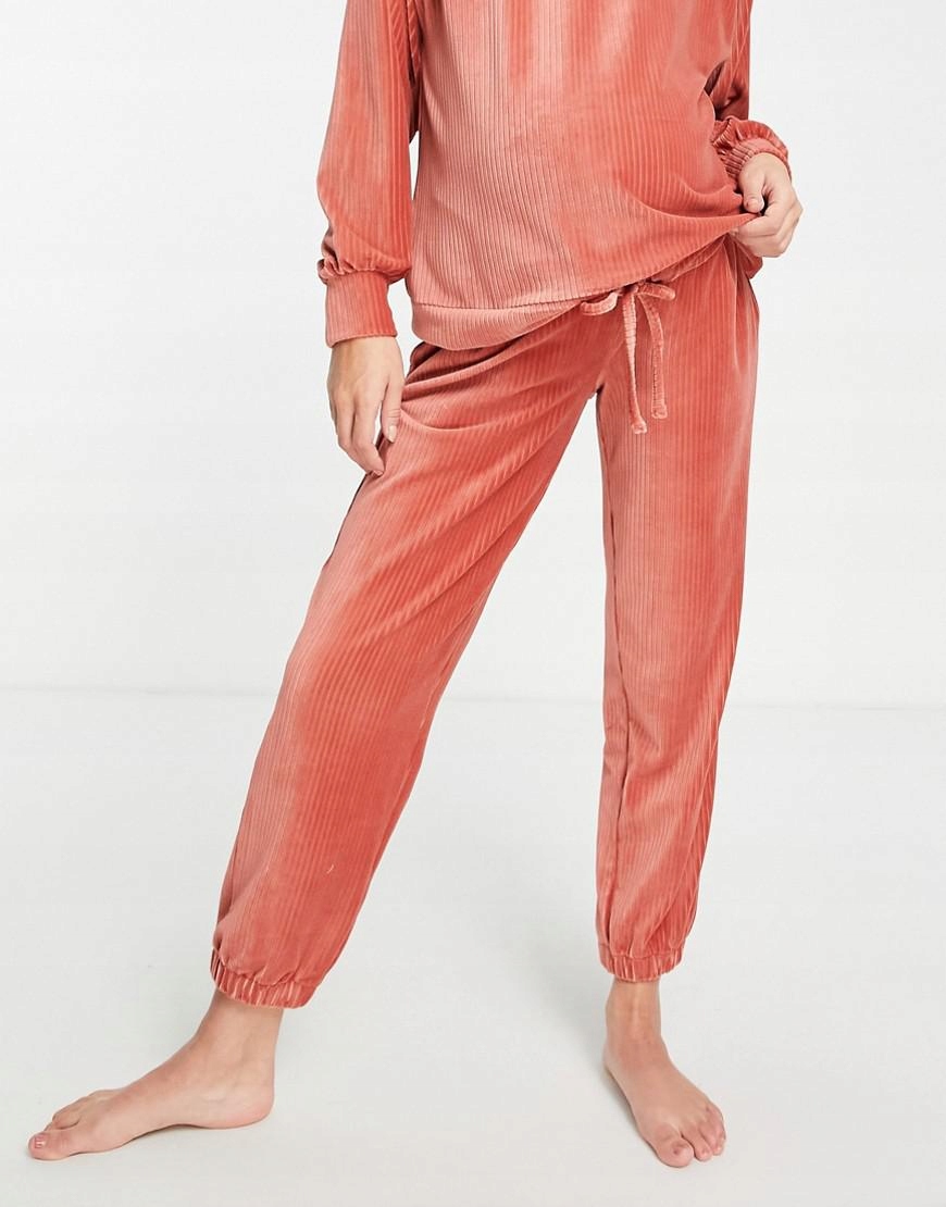 C7A213 RÓŻOWE WELUROWE SPODNIE CIĄŻOWE ASOS M