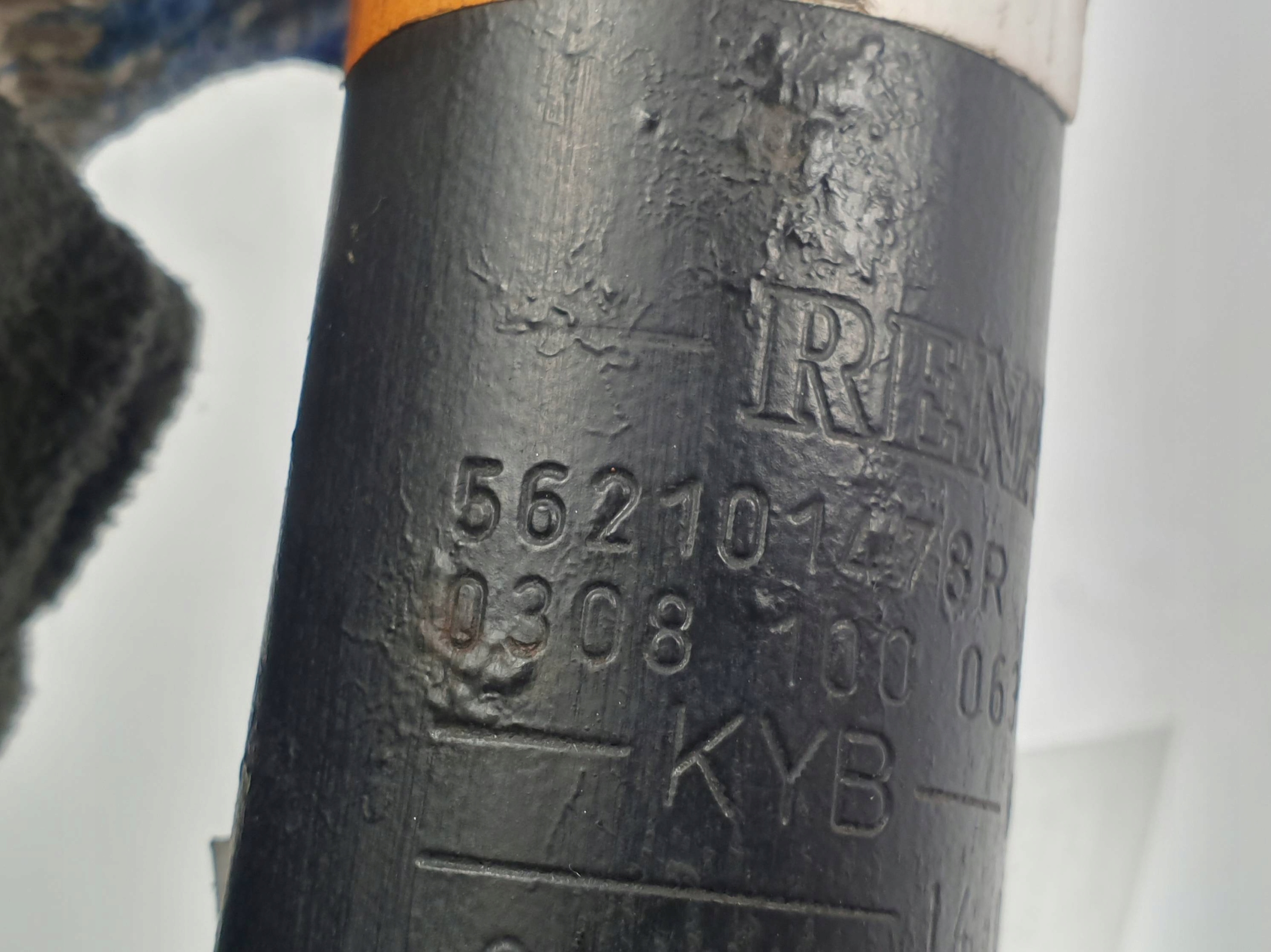 shock absorber left rear part 562101478R DACIA SANDERO II