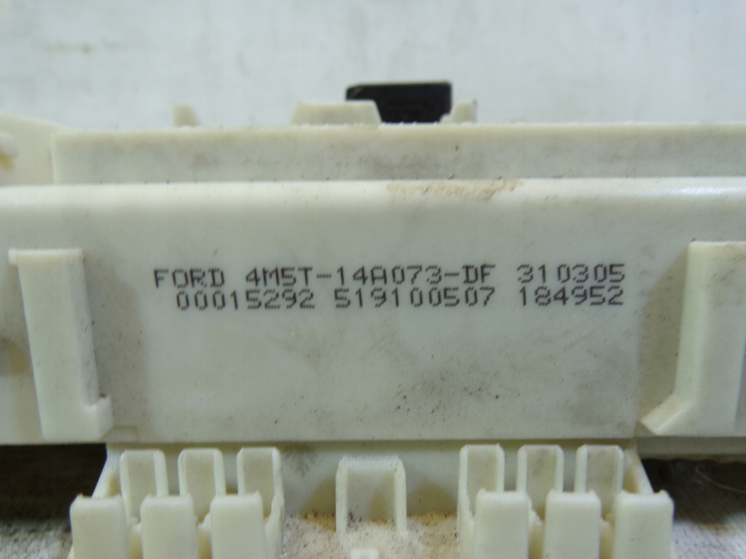 Montage STARTOWY FORD FOCUS 2 II 1.6 4M5112A650PD