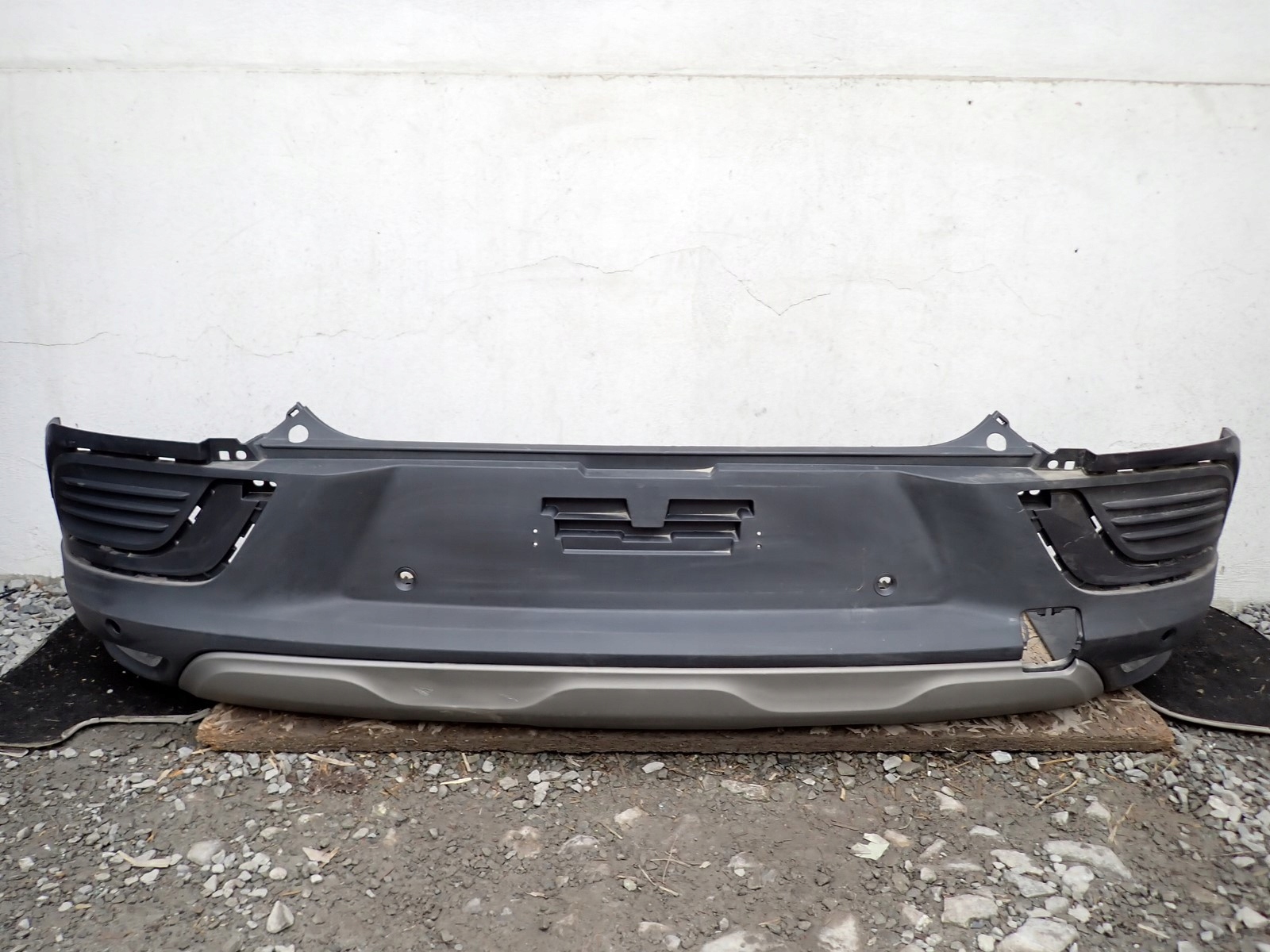 bumper rear part rear RENAULT ARKANA LCM 2020- 850186741R