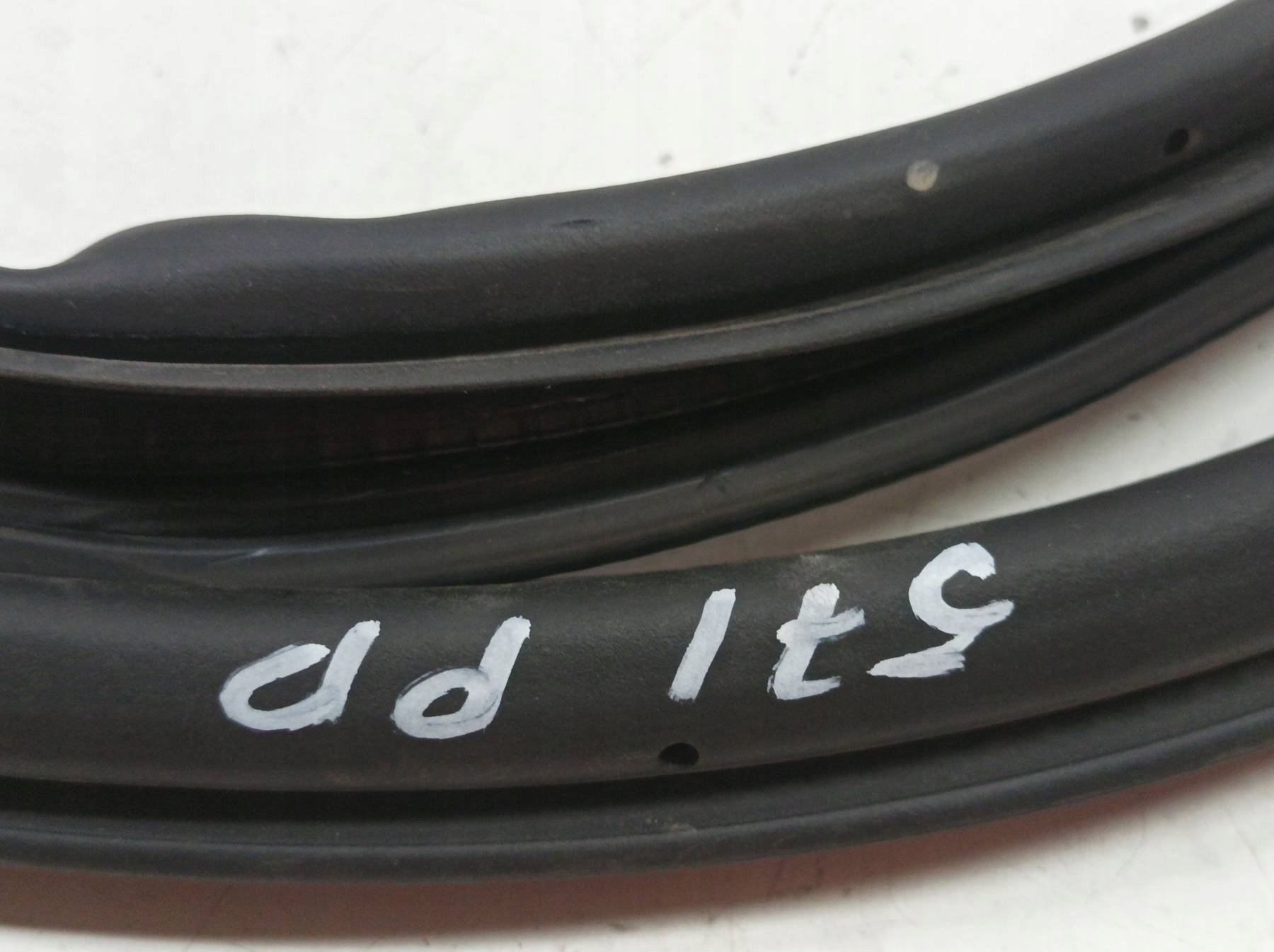 gasket door right front bodywork 5D Skoda Citigo and (2011- )