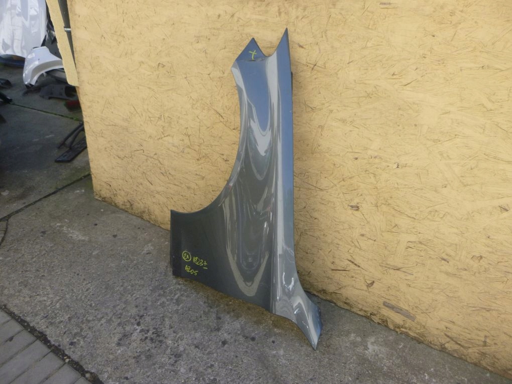 MERCEDES C KLASA 205 14- fender left front