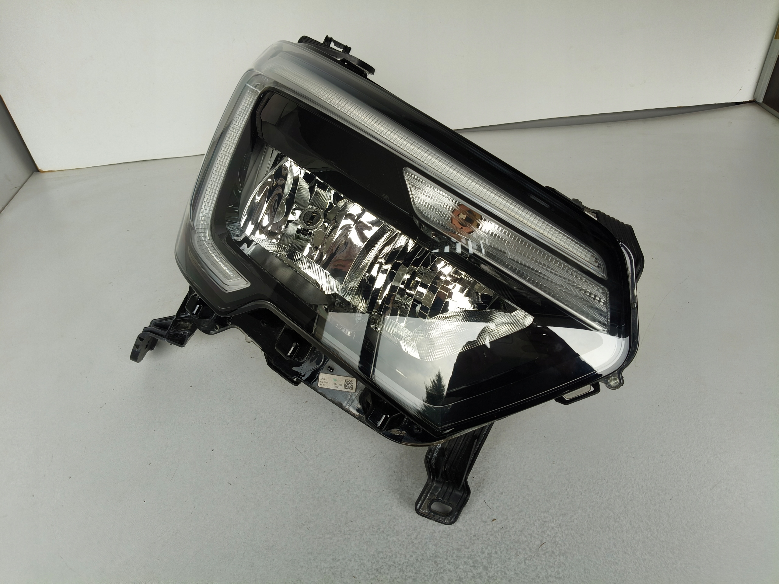 Licht rechts REFLEKTOR RENAULT MASTER IV 19- LED