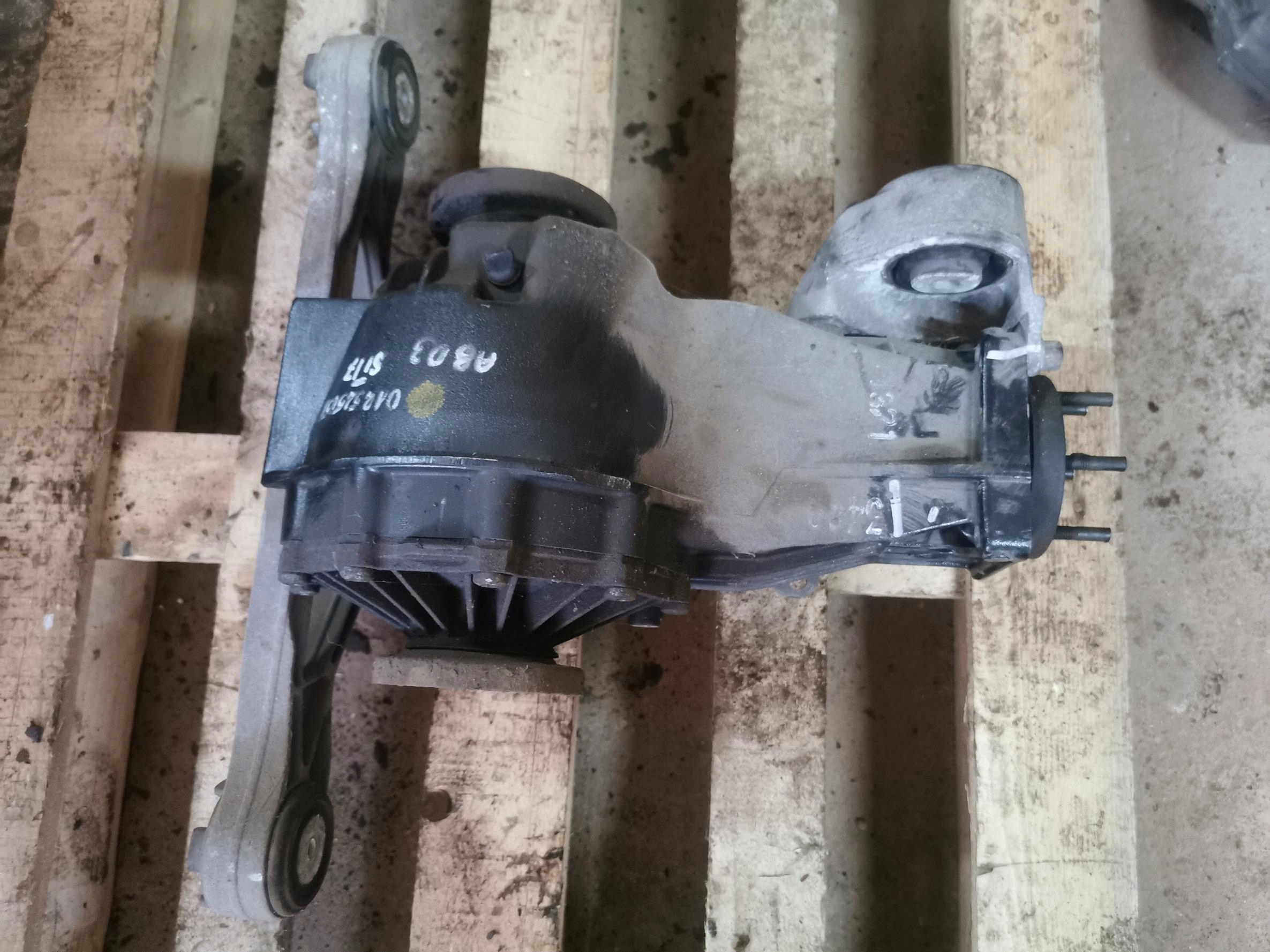 differential diff rear part AUDI A8 D3 3.0 V6 TDI QUATTRO 01R525058