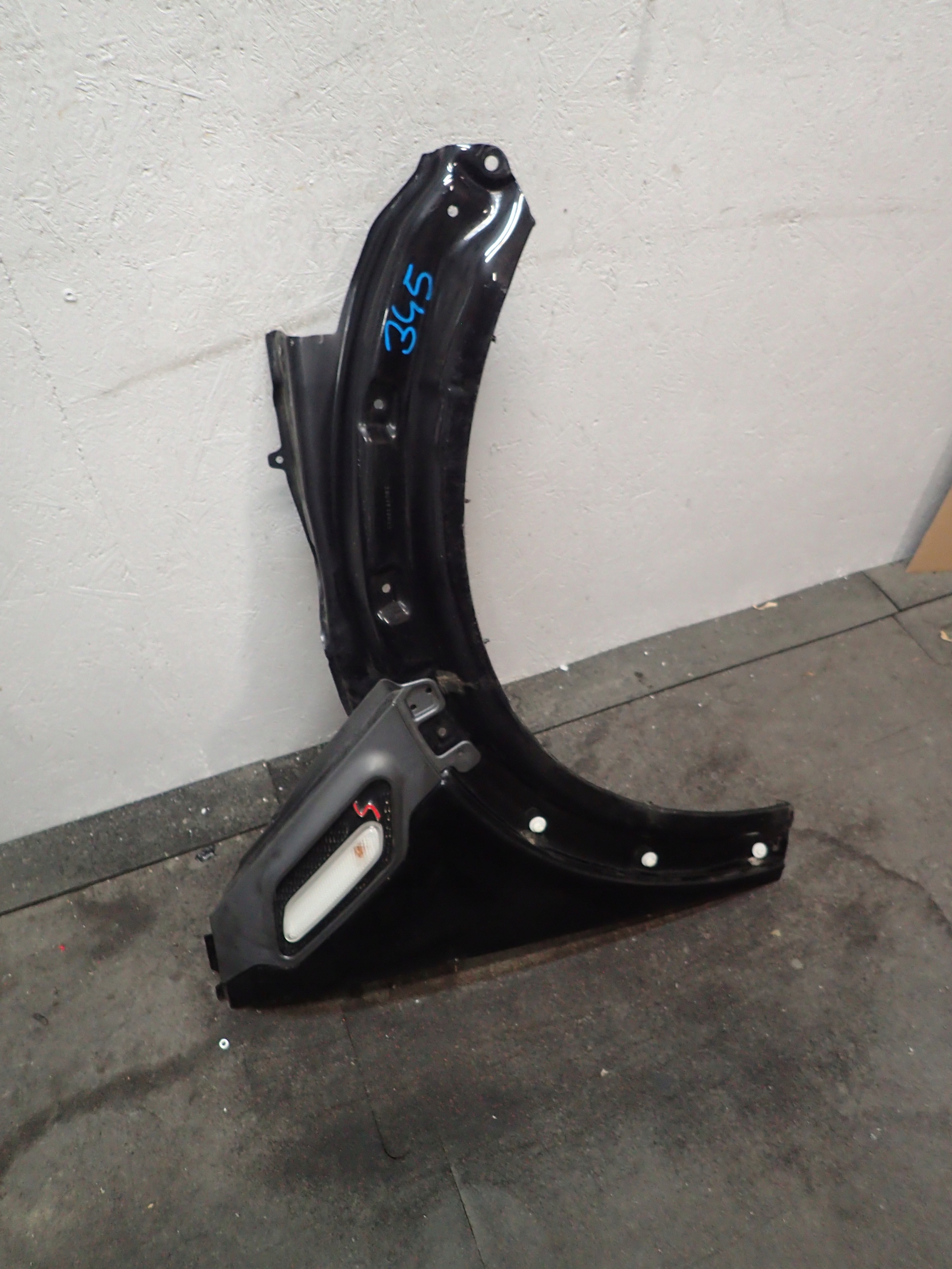 FENDER FRONT RIGHT MINI COOPER R60 COUNTRYMAN S