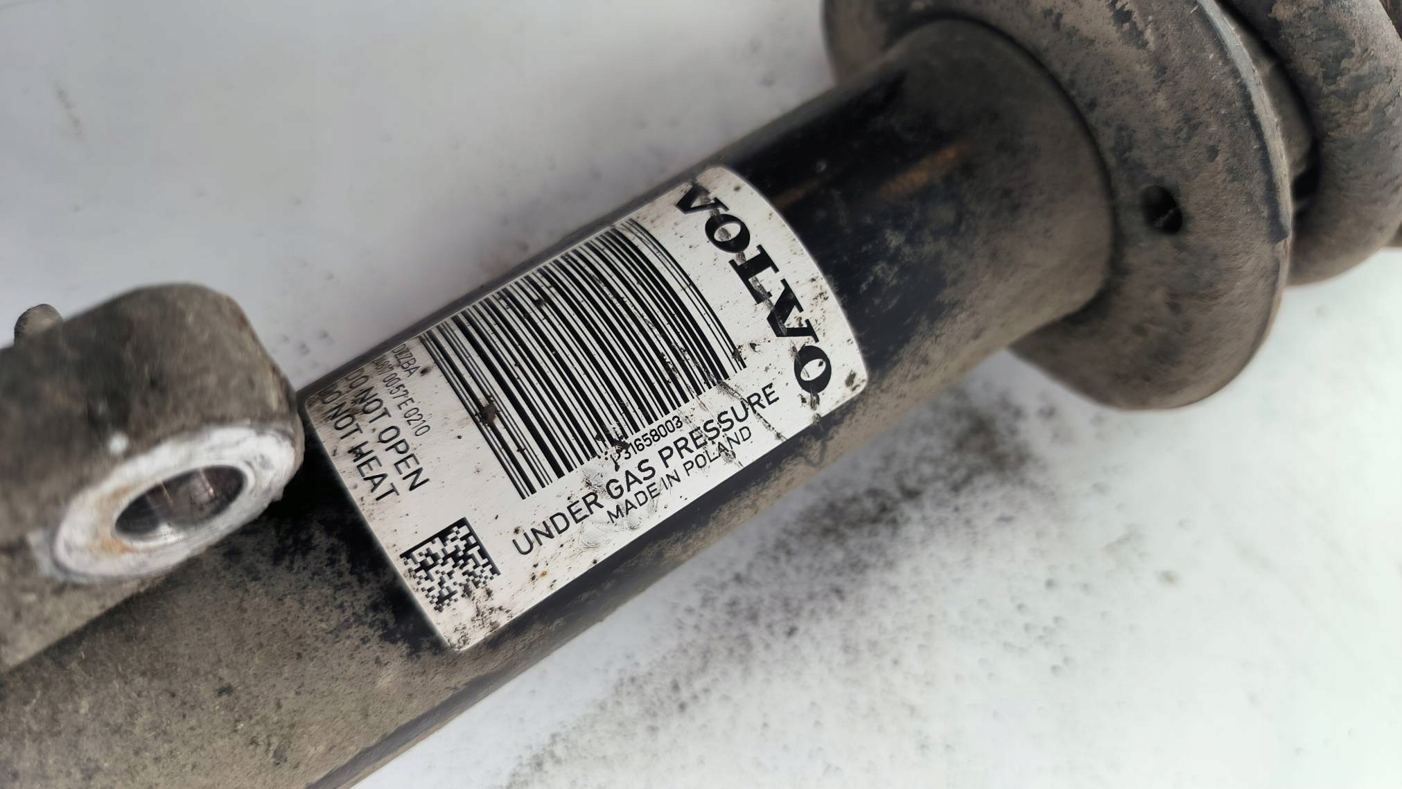 shock absorber left front 31658003 VOLVO S90 II