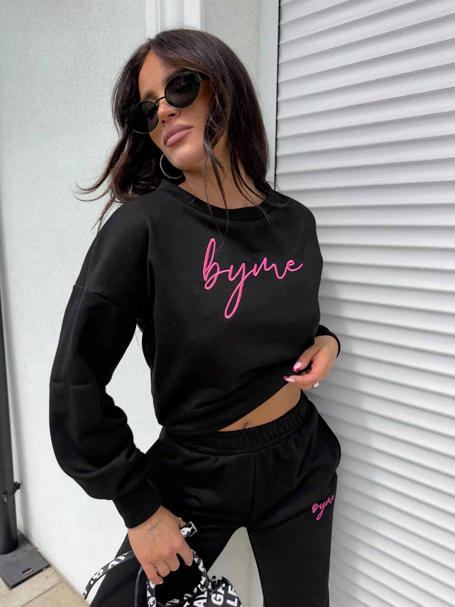 Piękna Bluza By Me Logo Xs czarna