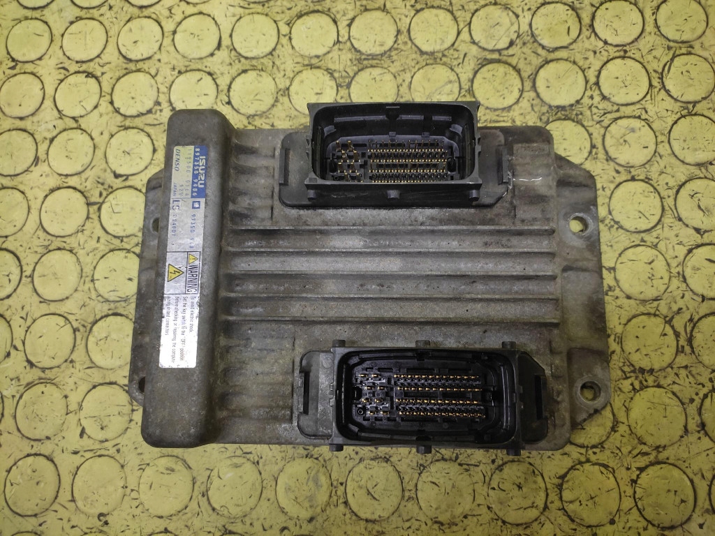 OPEL MERIVA 1.7 D control unit of the engine 1125000164