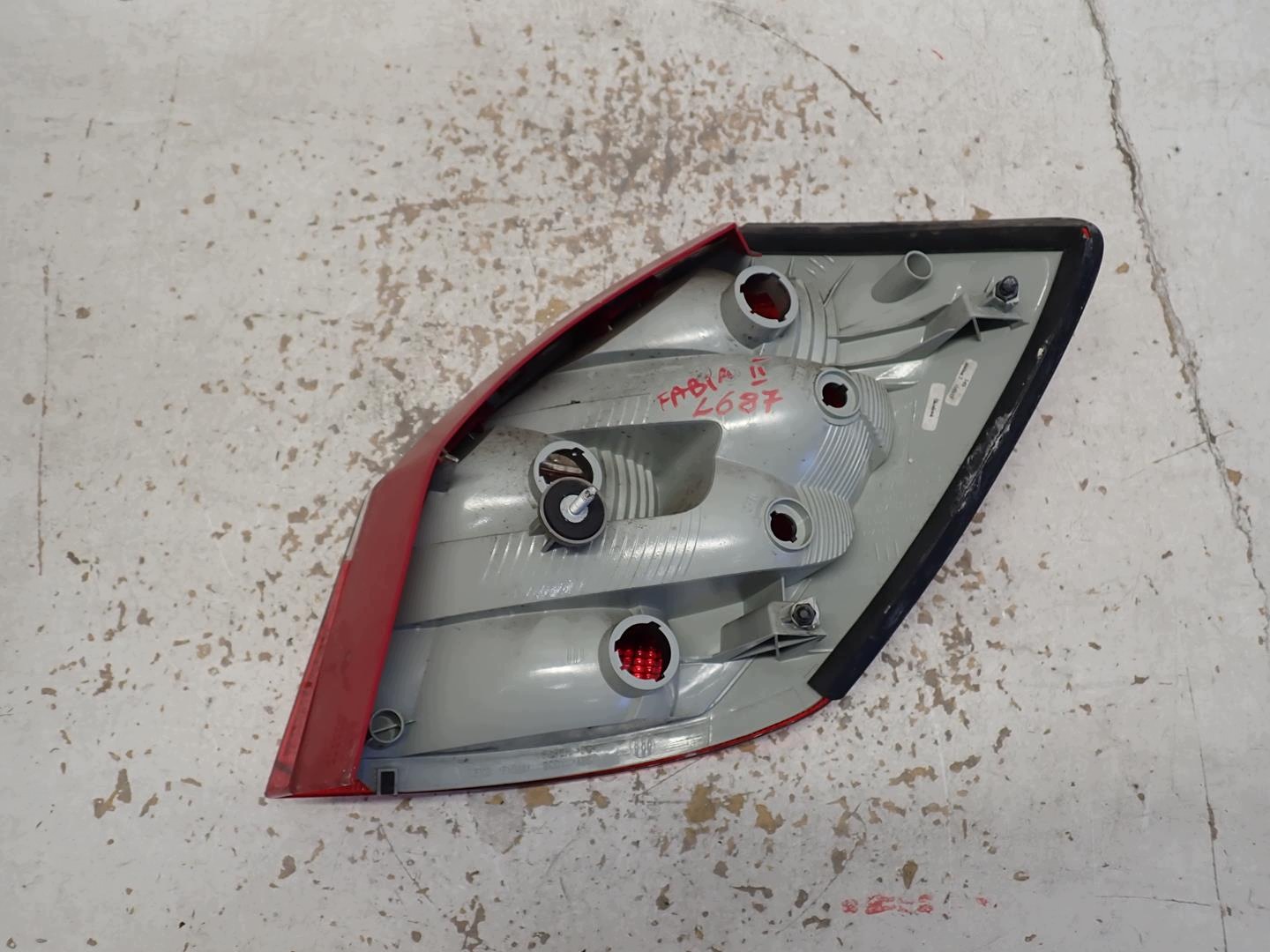 light rear part rear left SKODA FABIA II 2007-2014 5J6945111