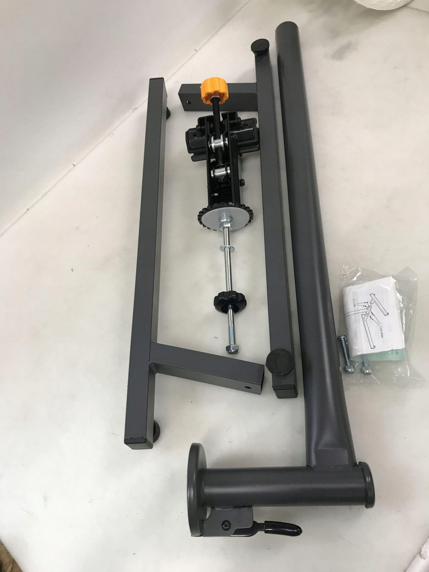 MINOURA STOJAK MONTAŻOWY W-3100 Z PRZECHOWYWANIEM, 4000285 EAN (GTIN) 0787766779882