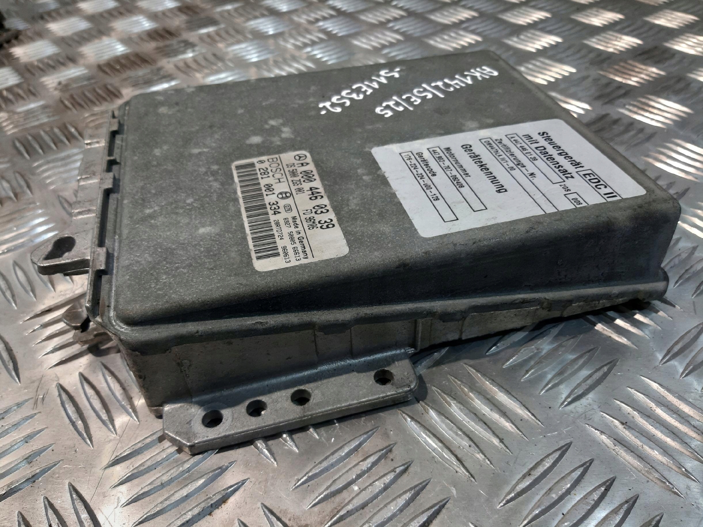 control unit MERCEDES SK A0004460339 0281001334