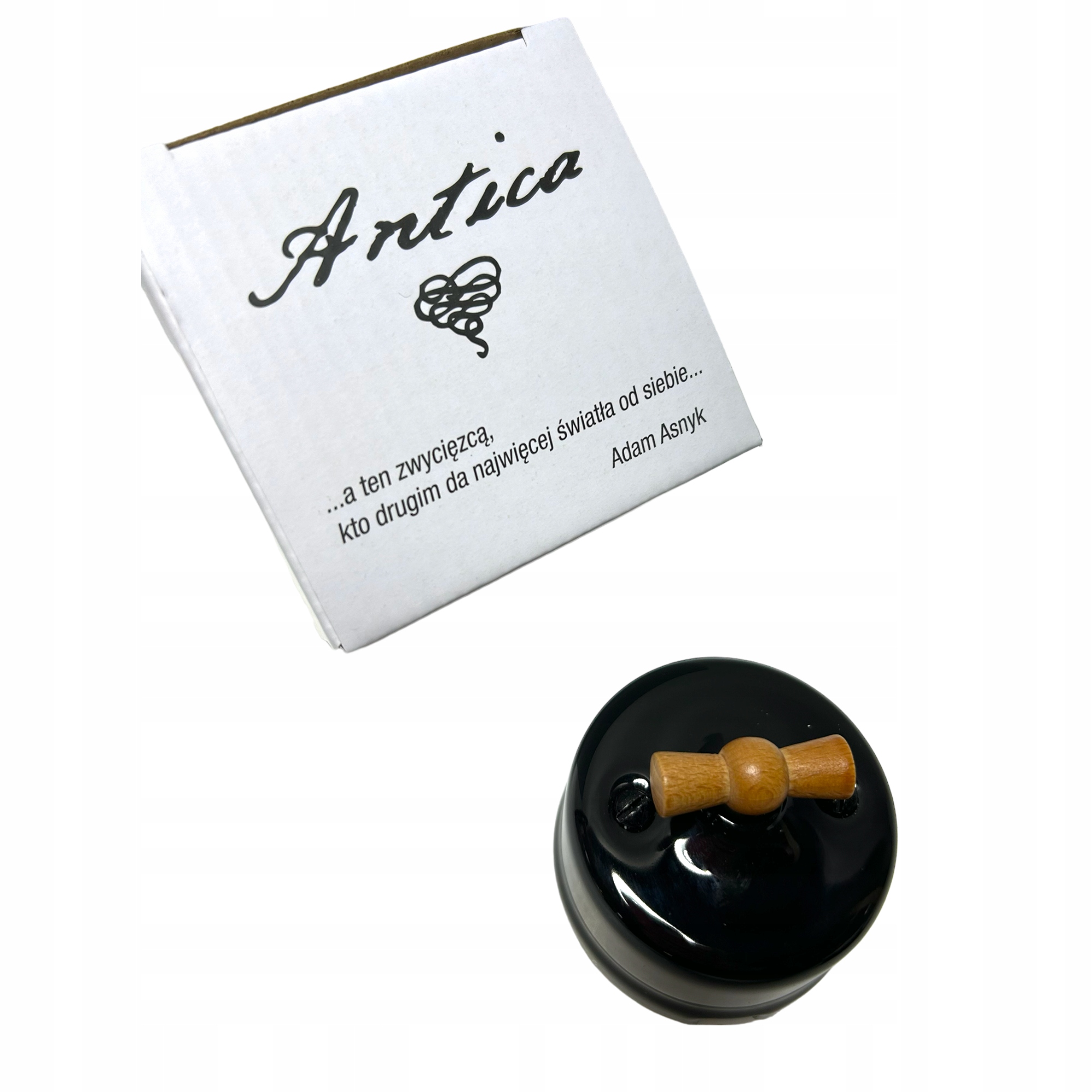 Włącznik ceramiczny natynk pojedynczy schodowy ANTICA z drewnianym pokrętł Marka Alkri-Light