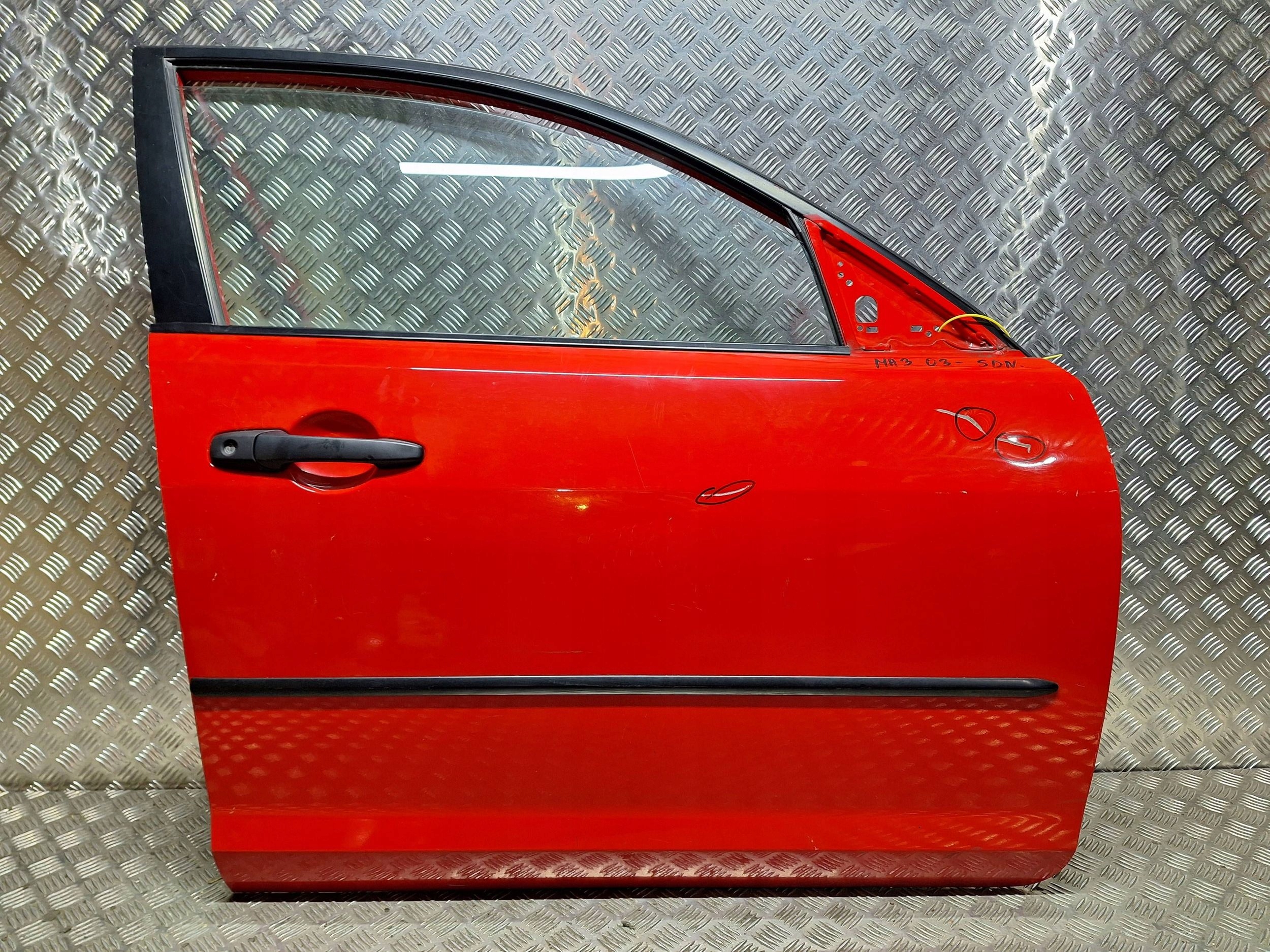 door right front MAZDA 3 BK 03-09 sedan complete without RDZY