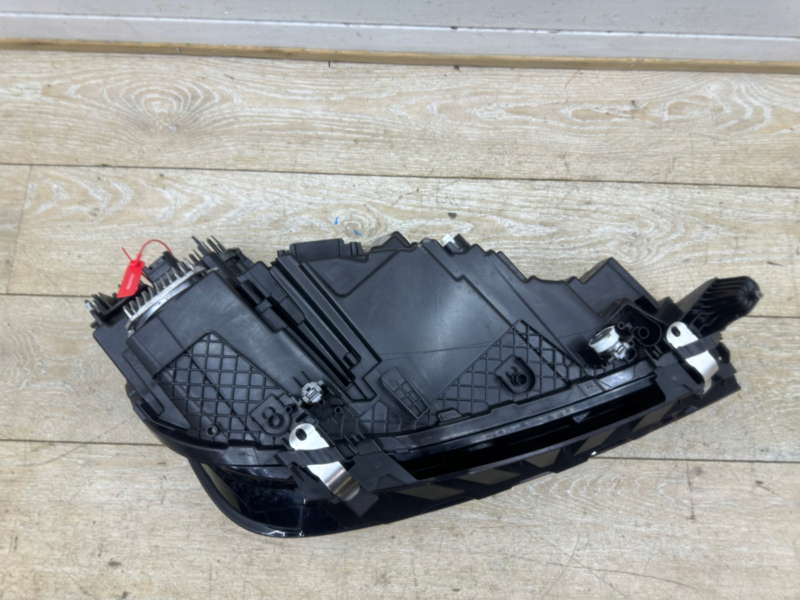 light BMW I20 iX LASER 5A3CEA1