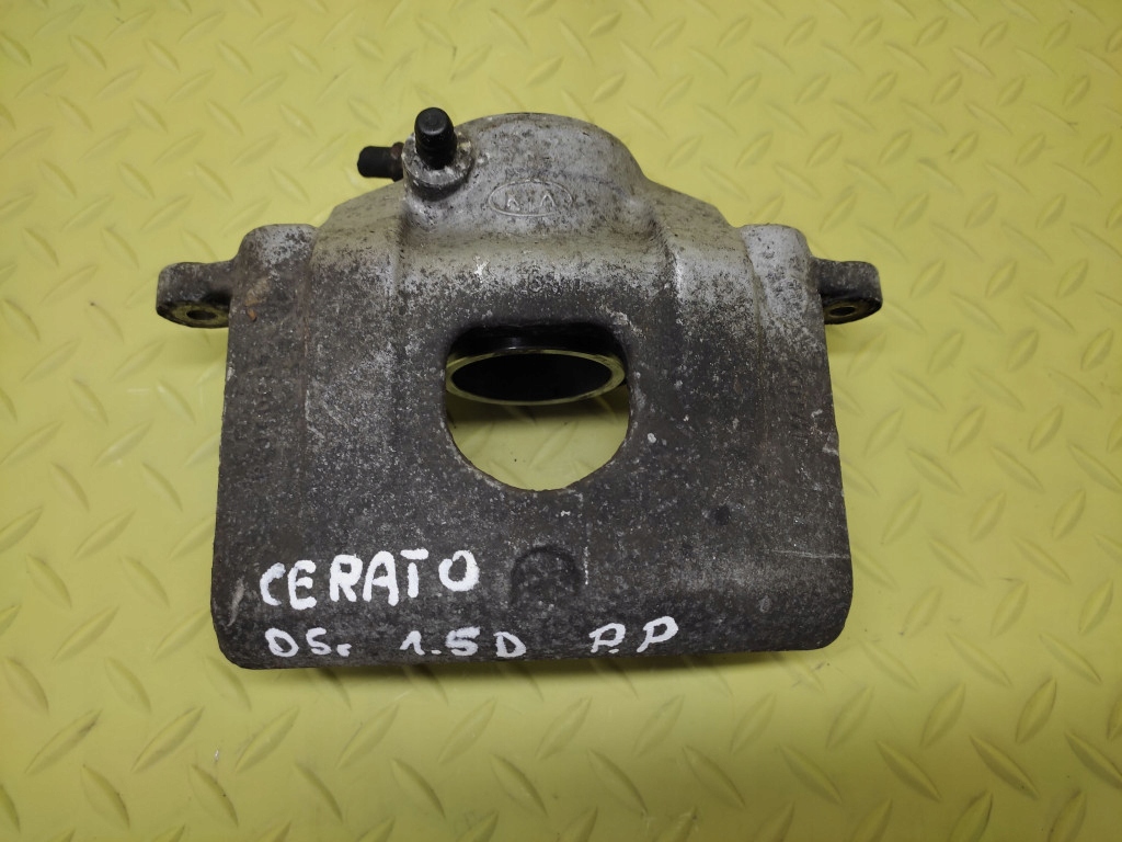 KIA CERATO 1.5 caliper right front