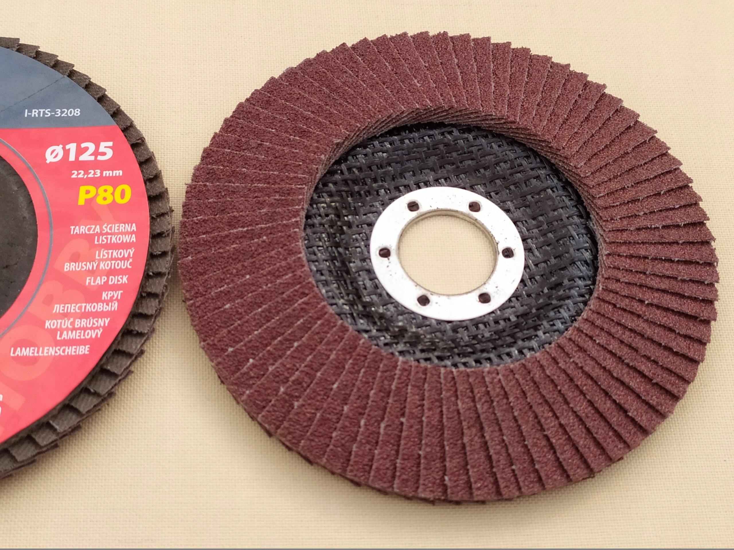 TARCZA LAMELKOWA LAMELKA ŚCIERNICA LISTKOWA 125 mm P80 Seria TARCZA LISTKOWA - LAMELKOWA