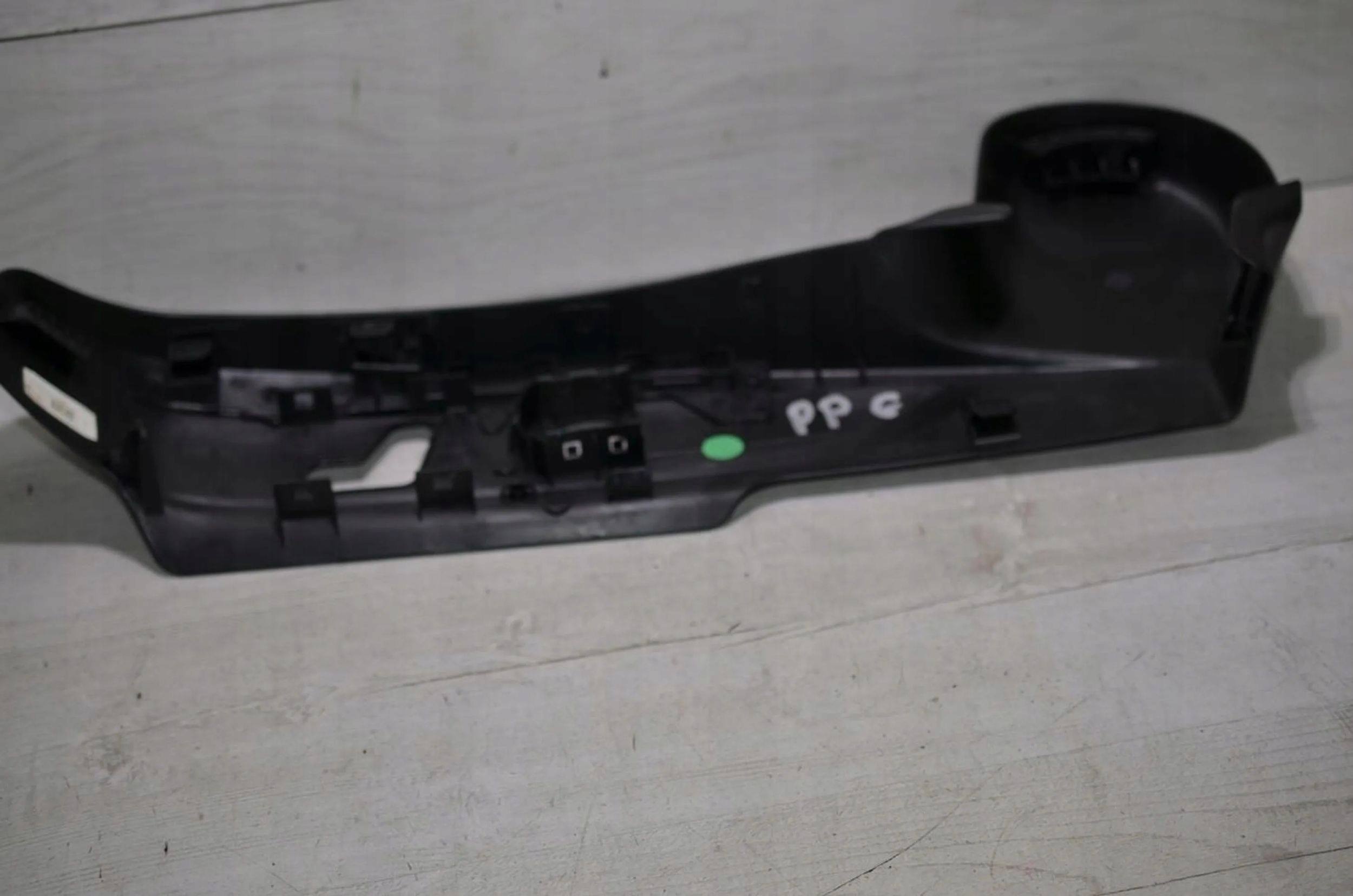 Alfa Romeo Giulia 2021 front side right cover seat