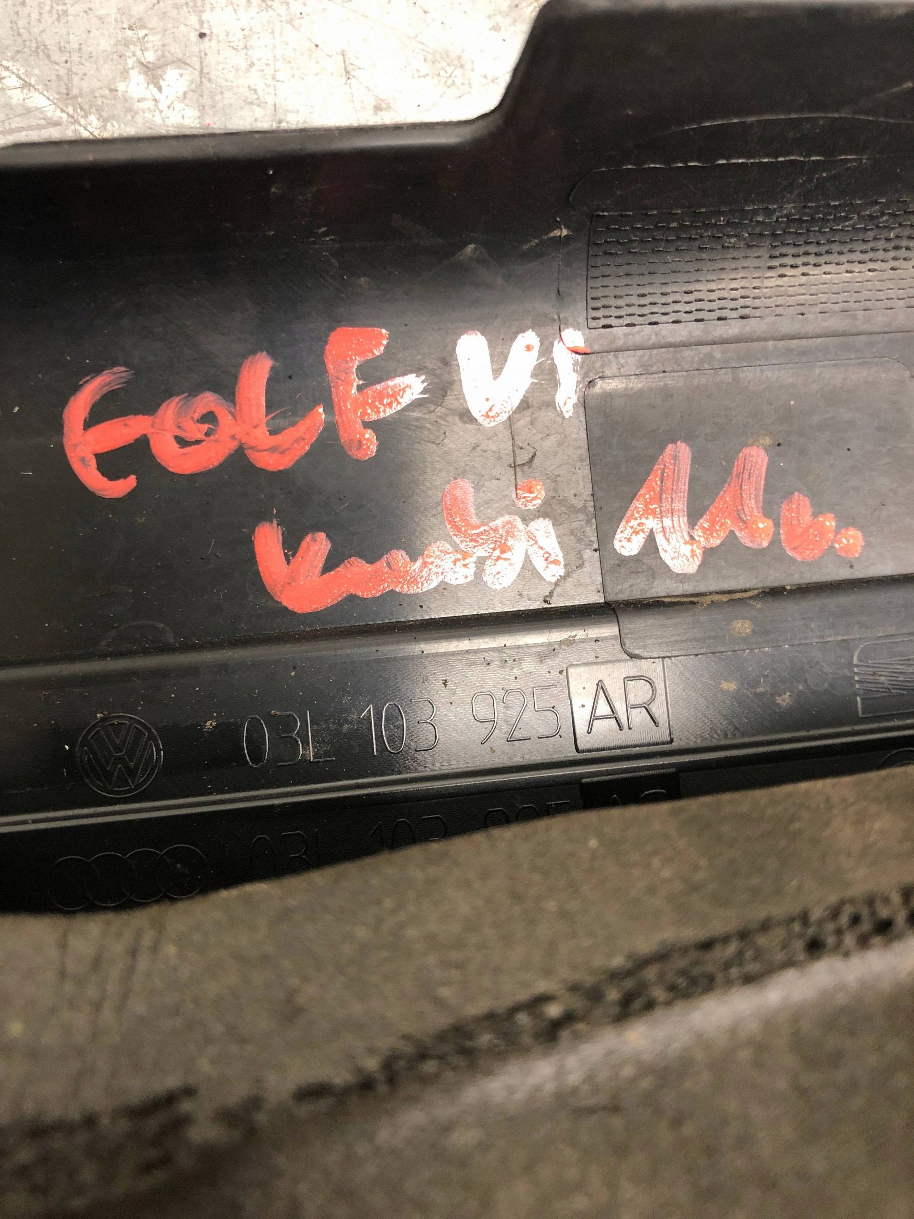 abdeckung motorabdeckung VW GOLF VI KOMBI 03L103925AR