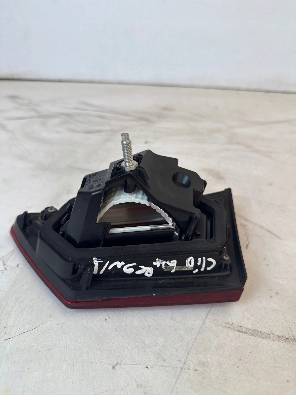 light rear part rear left to the bonnet Renault Clio IV UK