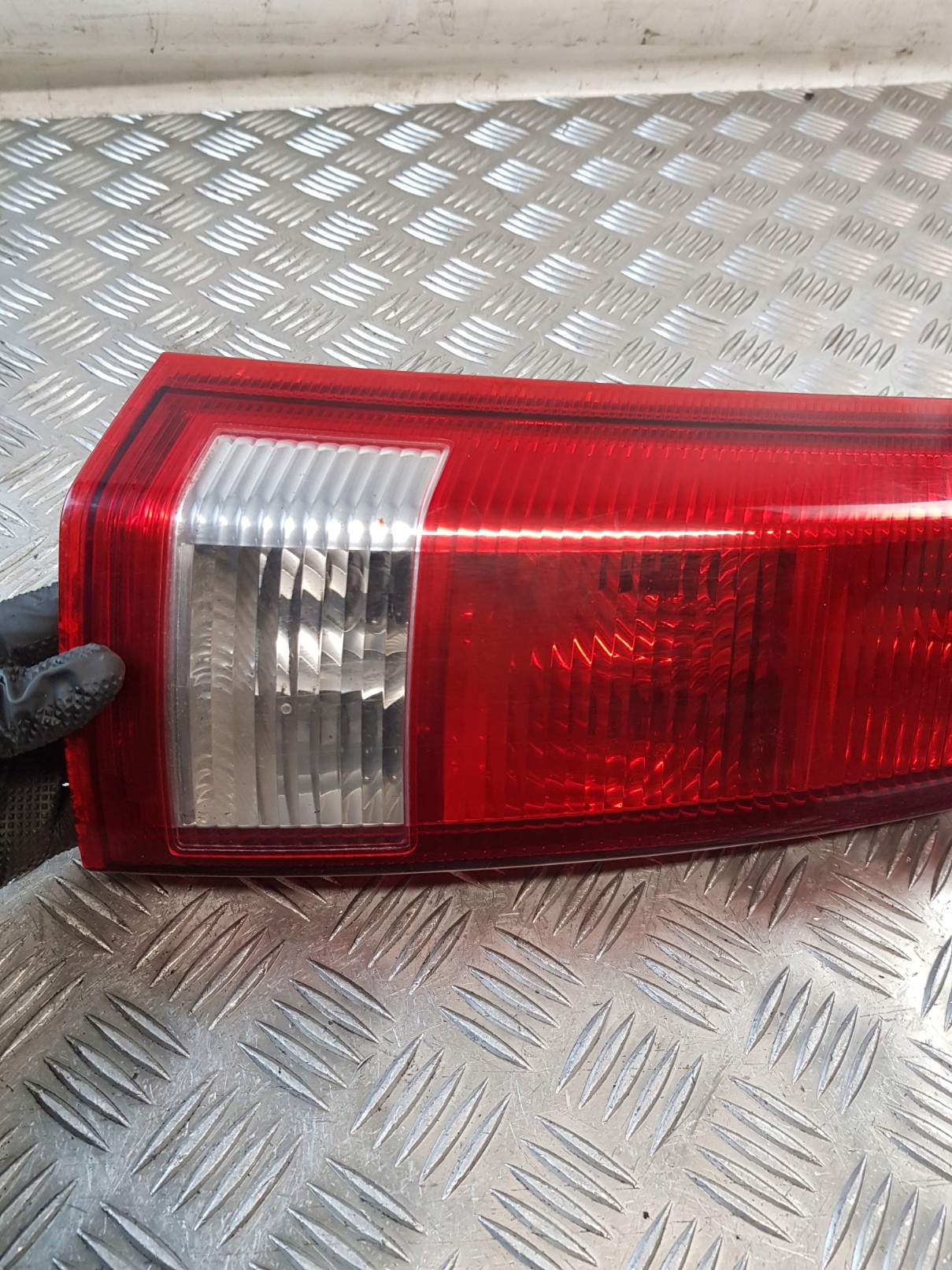 light left rear part 13203393 + insert OPEL MERIVA A 05R- EU
