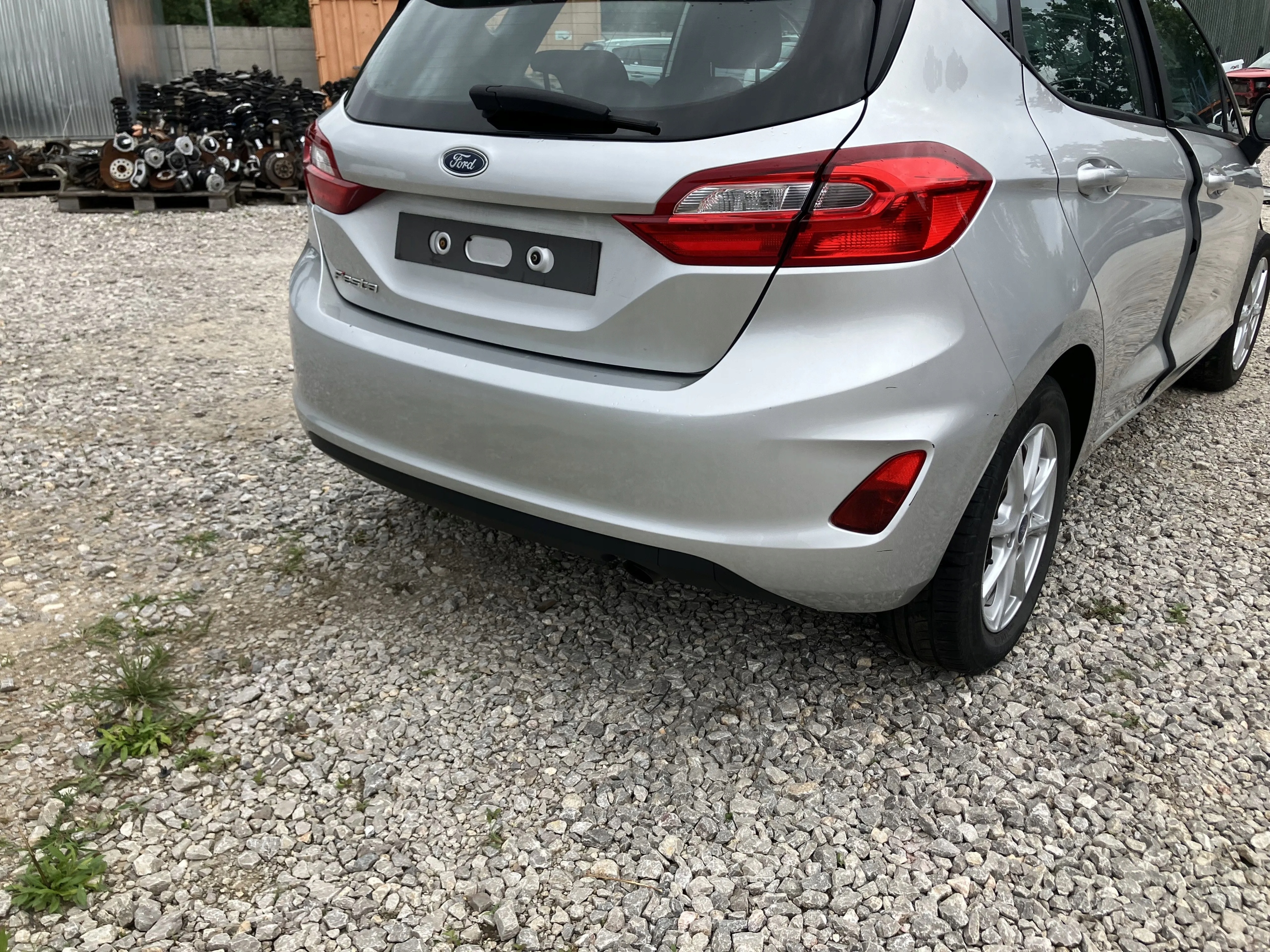 PAS TYLNY WANNA WNĘKA KOŁA FORD FIESTA MK8 5D 17-