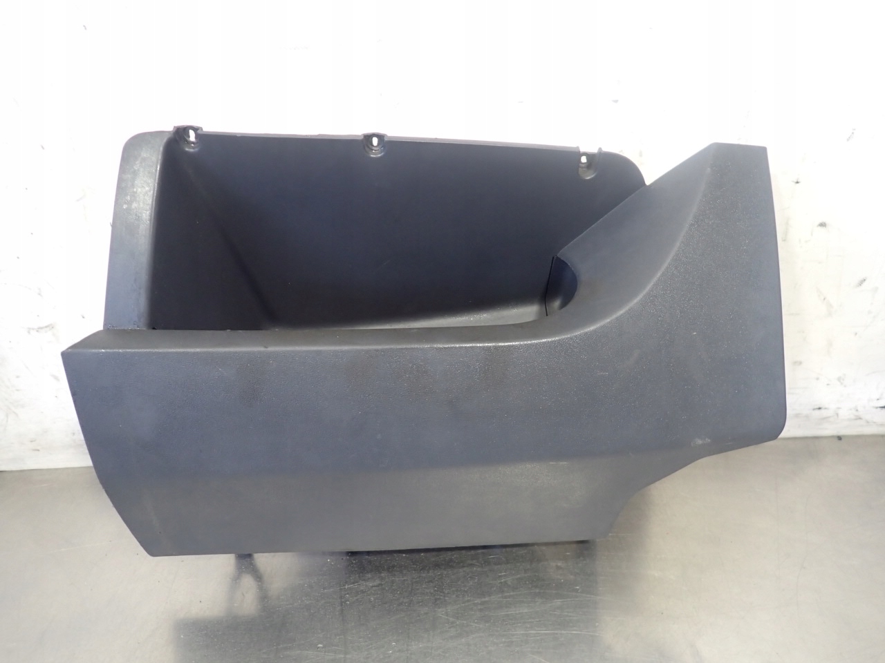 бардачок пассажира peugeot BIPPER 1.4