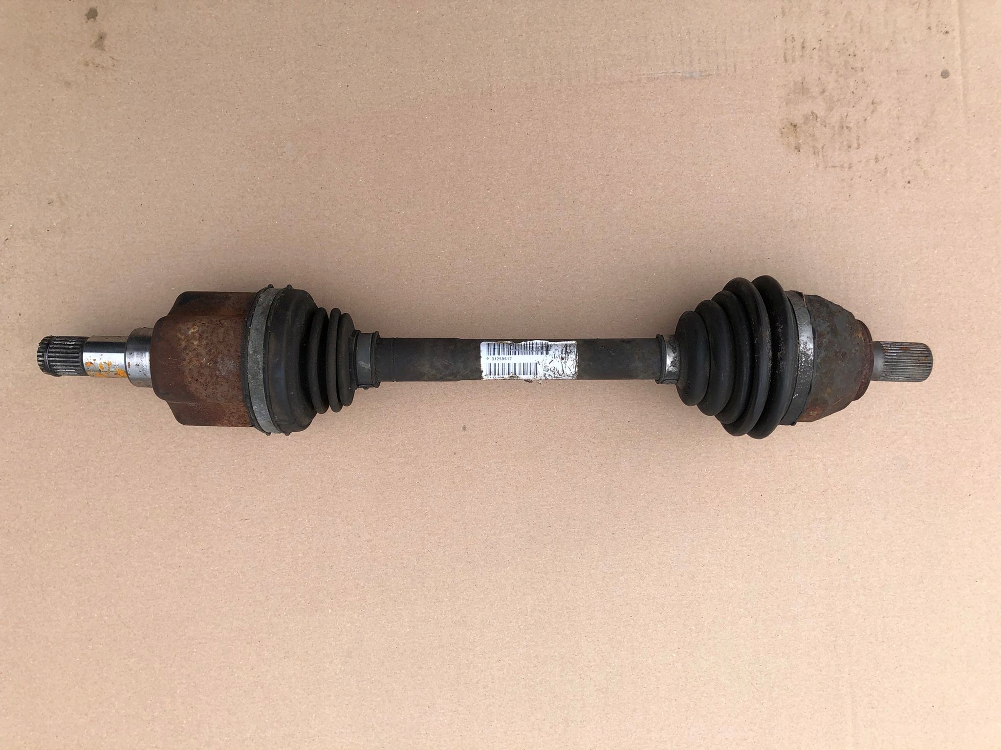 P31259517 31259517 - Піввісь лівий короткий VOLVO C30 S40 V50 1.6 D2 114KM