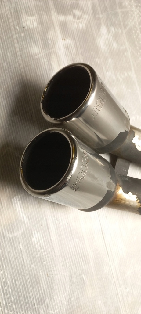 Наконечник выхлопной двойной ATU 59R-003350 AUDI A3