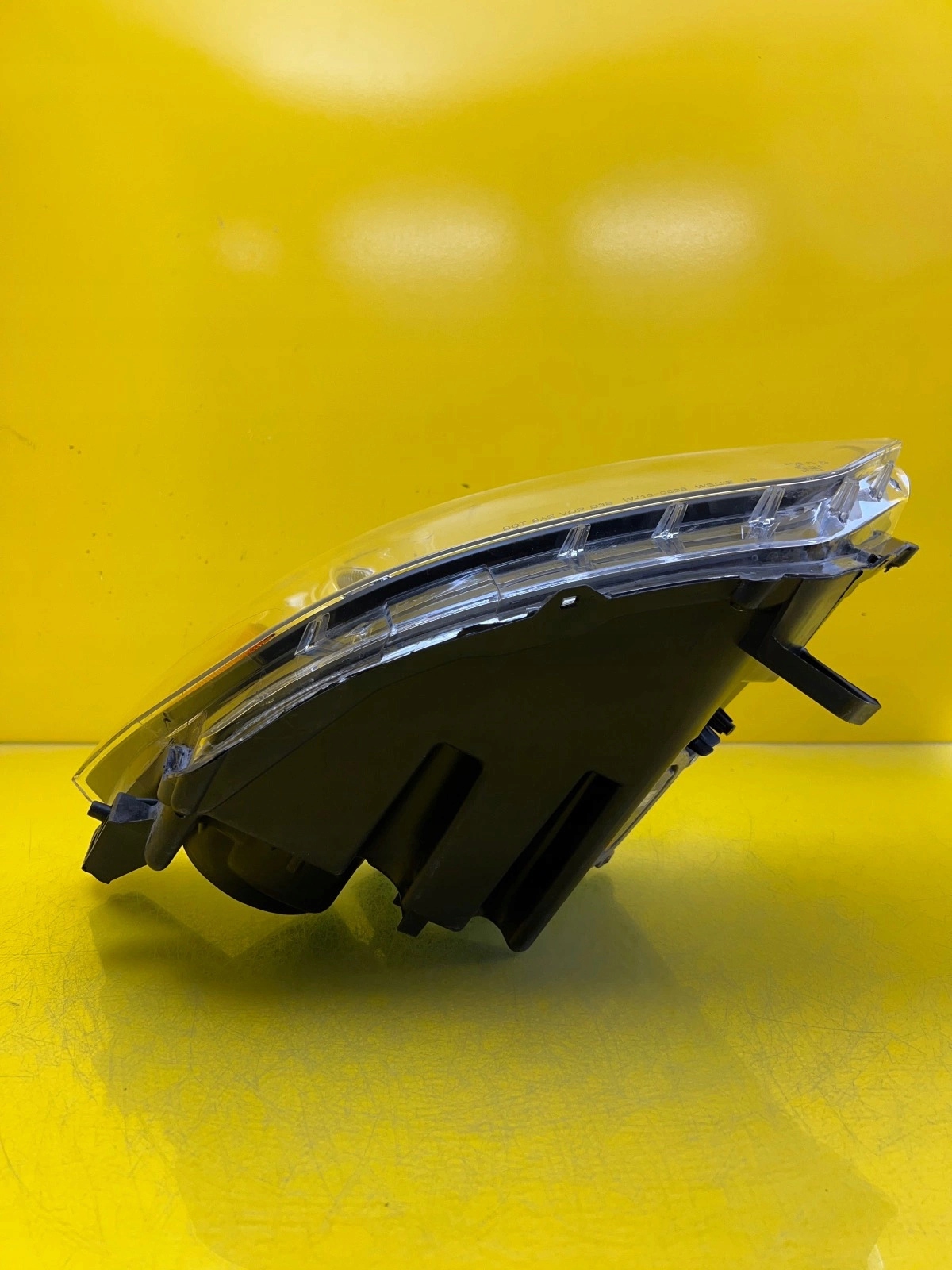 light right front Ford Mustang VI 15-17 Xenon USA