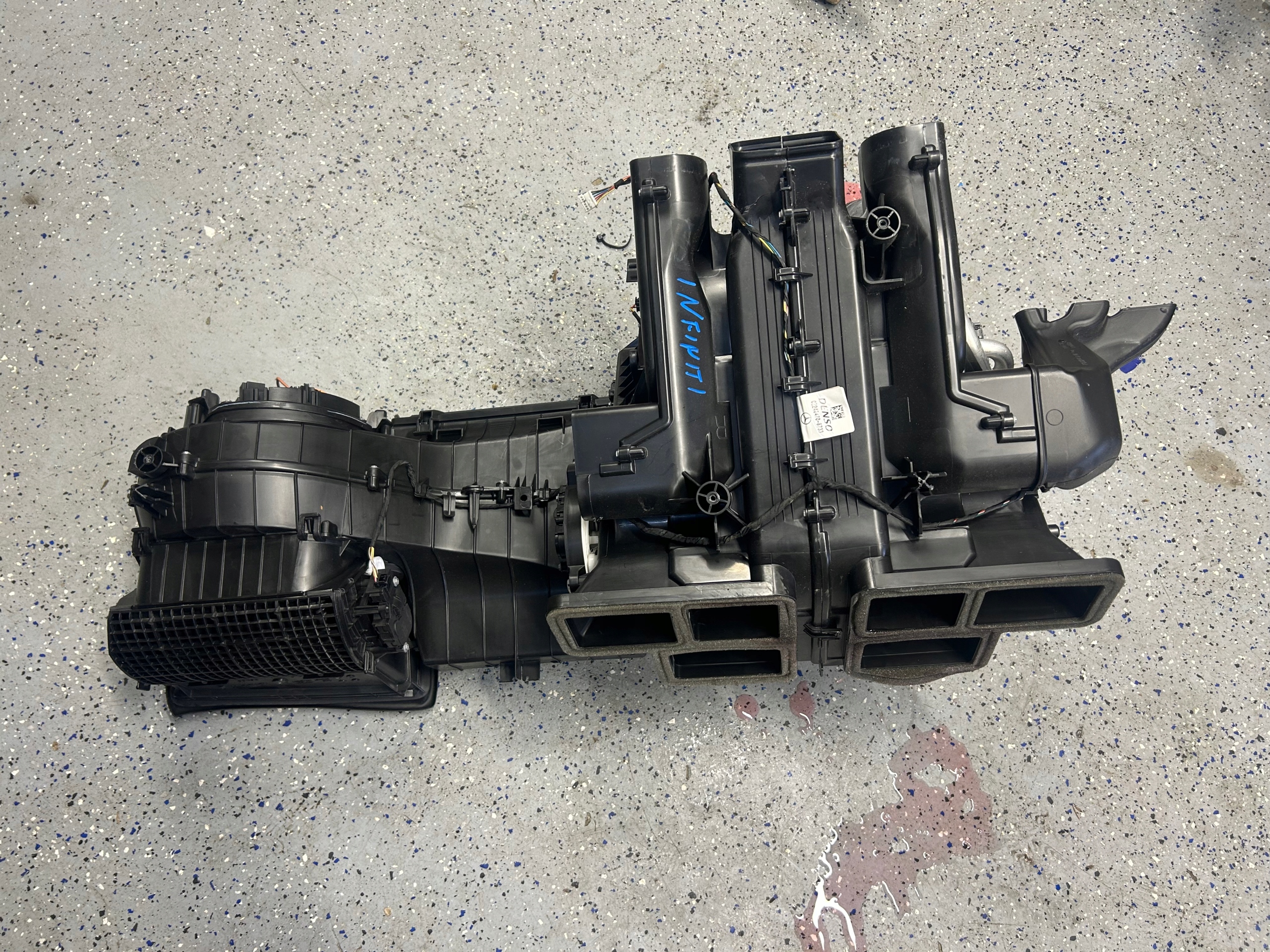 INFINITI Q30 heater complete EUROPA