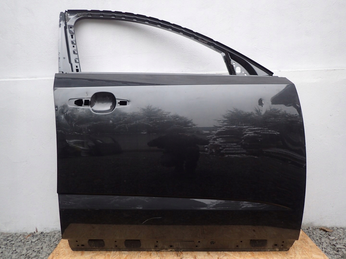 door right front front JAGUAR E PACE X540